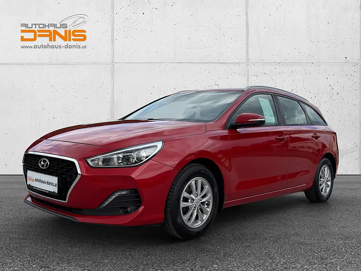Hyundai i30 CW 1,6 CRDi Level 3 Rot - 1