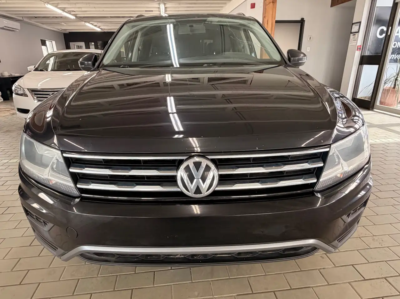 Volkswagen Tiguan снимка Volkswagen Tiguan