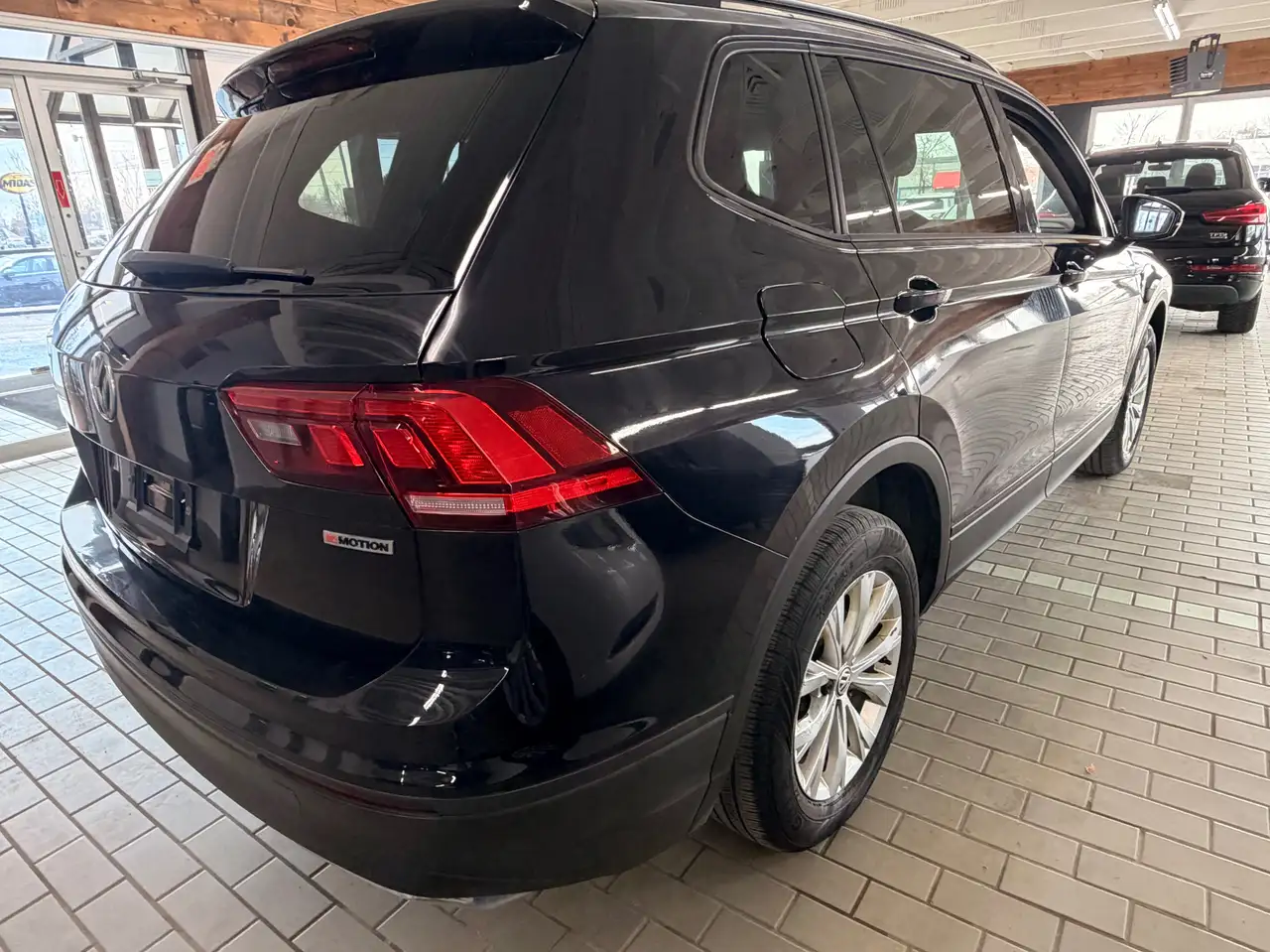 Volkswagen Tiguan снимка Volkswagen Tiguan