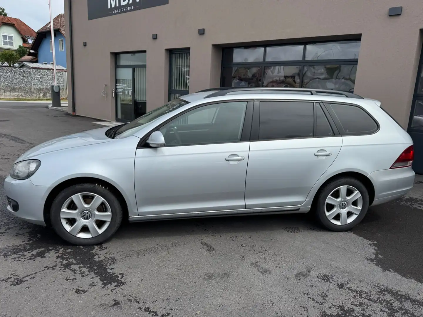 Volkswagen Golf Variant Trendline 1,6 TDI DPF *EXPORT/HÄNDLER* Silber - 2