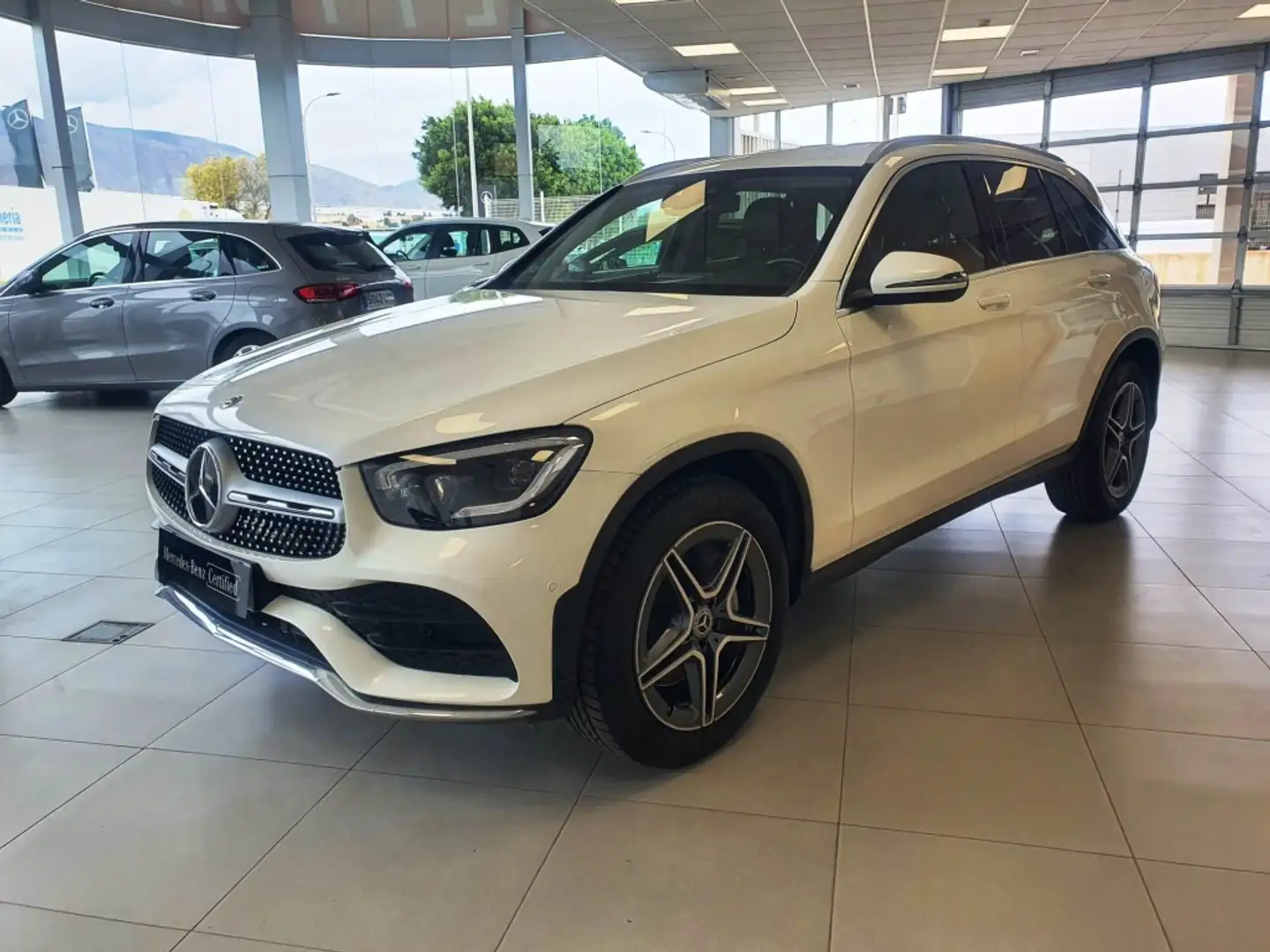 Mercedes-Benz GLC 300 300d 4Matic 9G-Tronic Weiß - 2