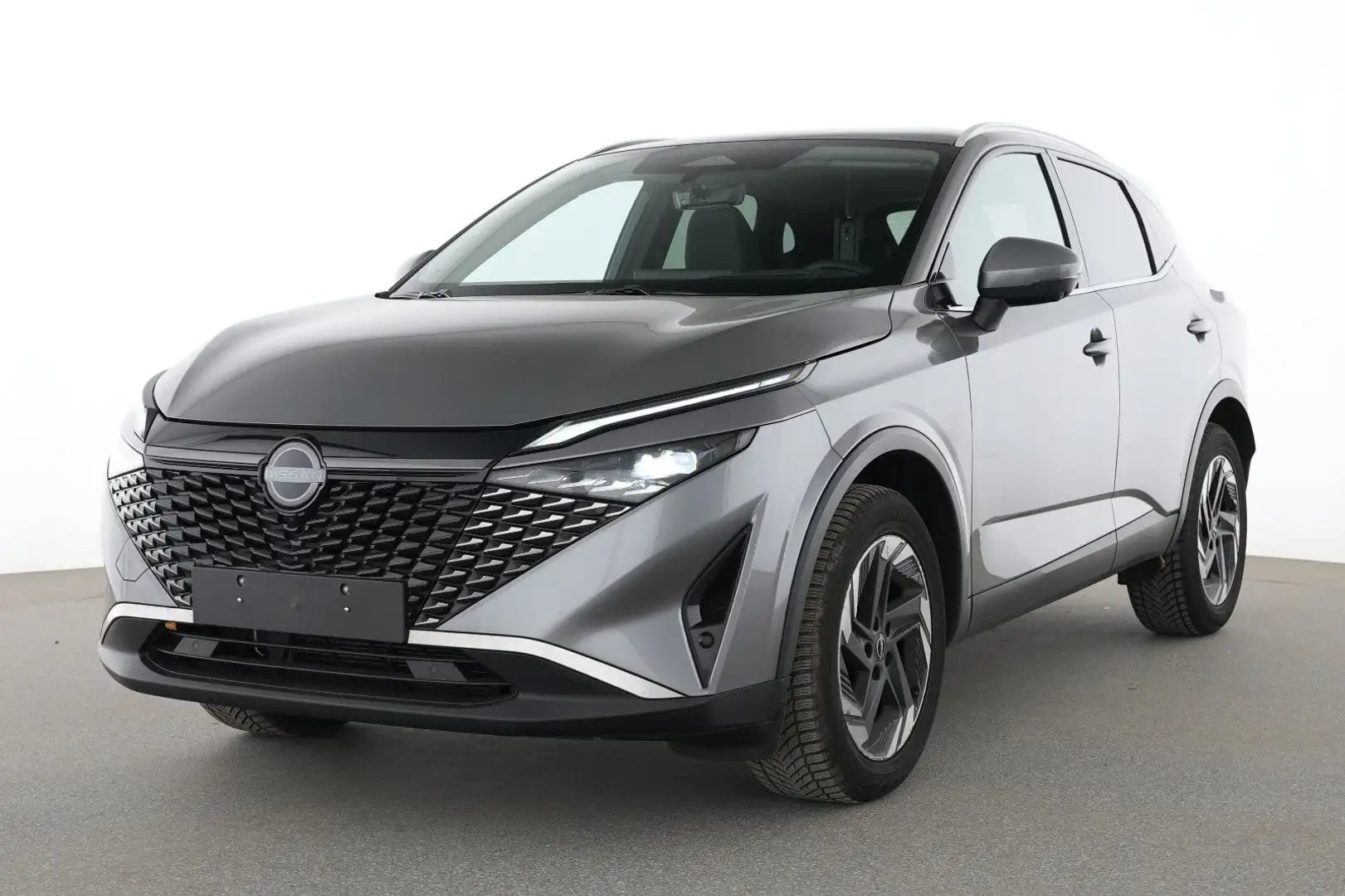 Nissan Qashqai 1.3DIG-T X-Tronic N-Connecta "Winter P." Grau - 1