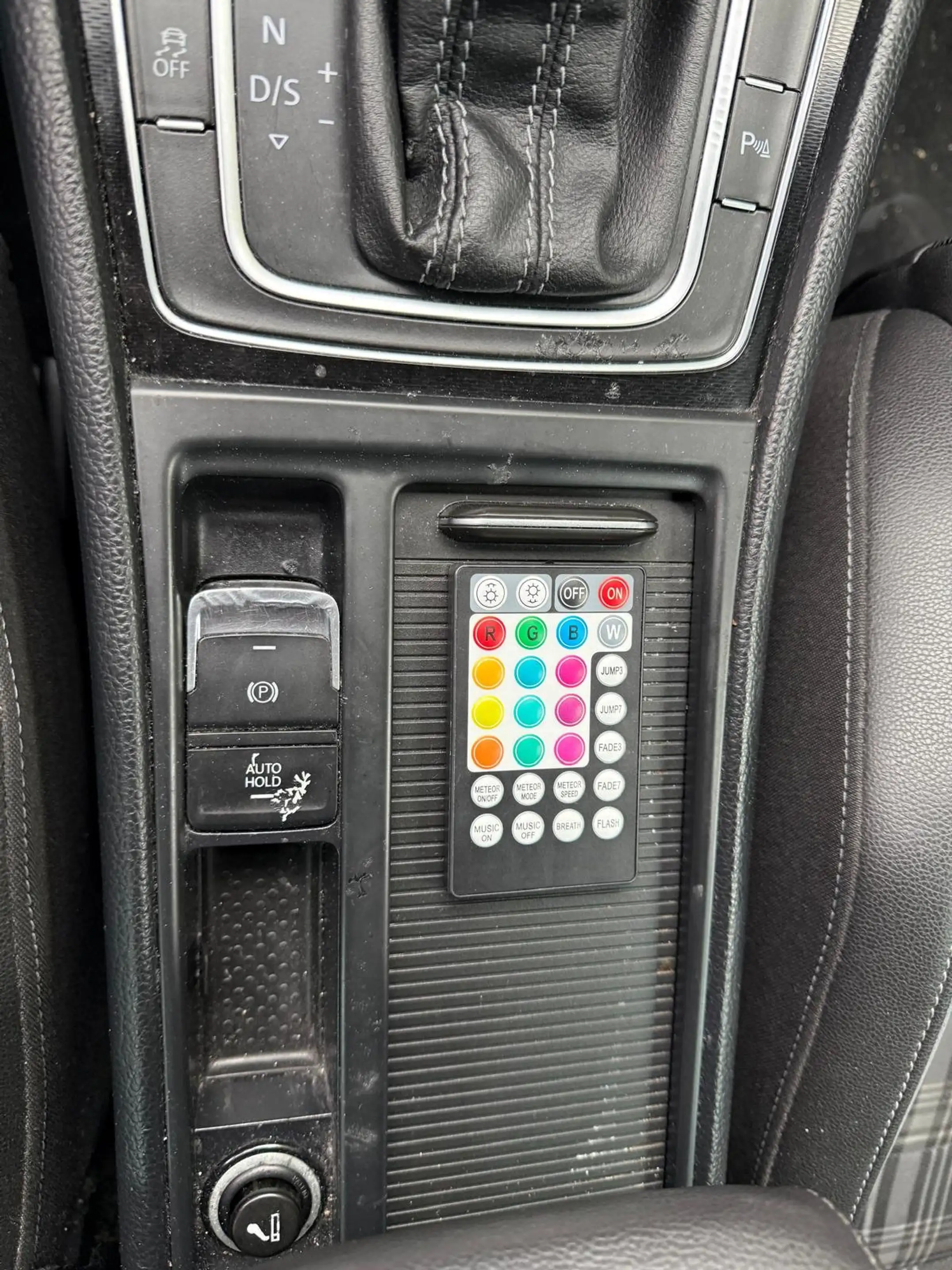 Volkswagen Golf GTD GTD BMT — photo 13