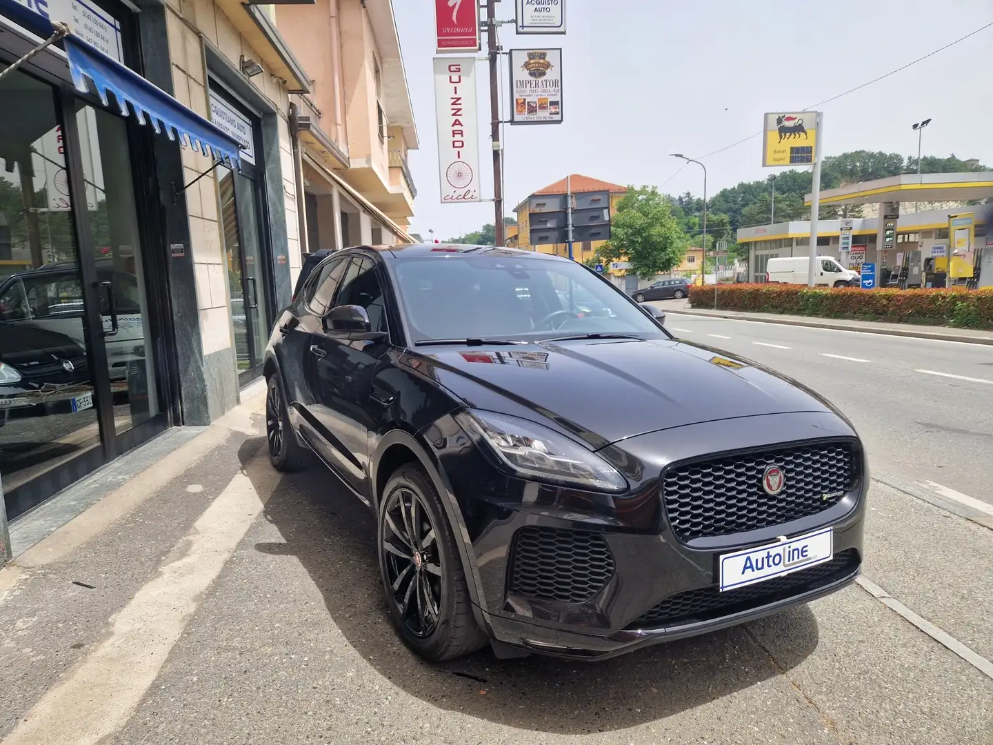 Jaguar E-Pace 2.0D 150 CV R-Dynamic S BLACK PACK CERCHI 20" Schwarz - 2