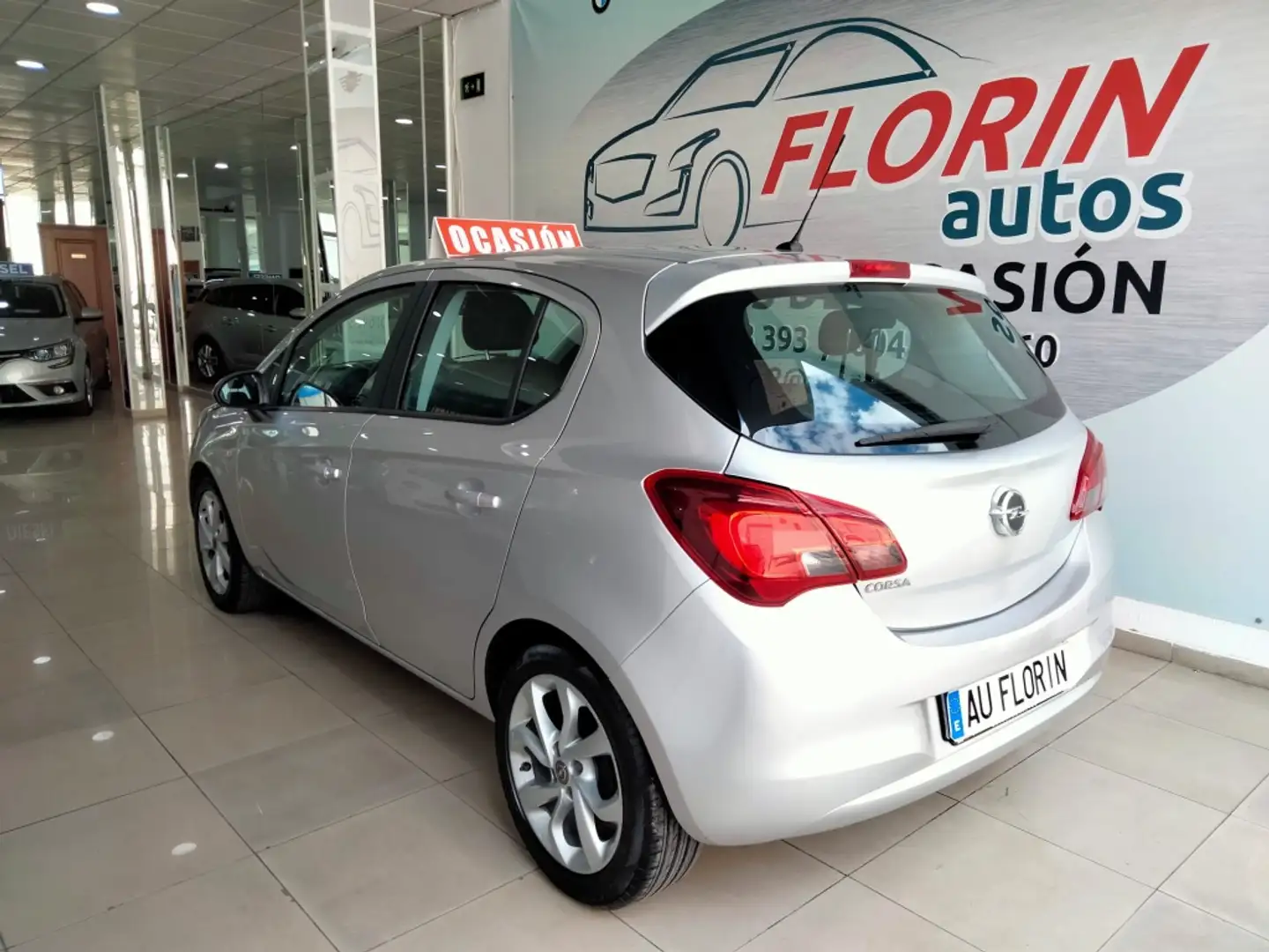 Opel Corsa 1.4 Business 90 Gris - 2