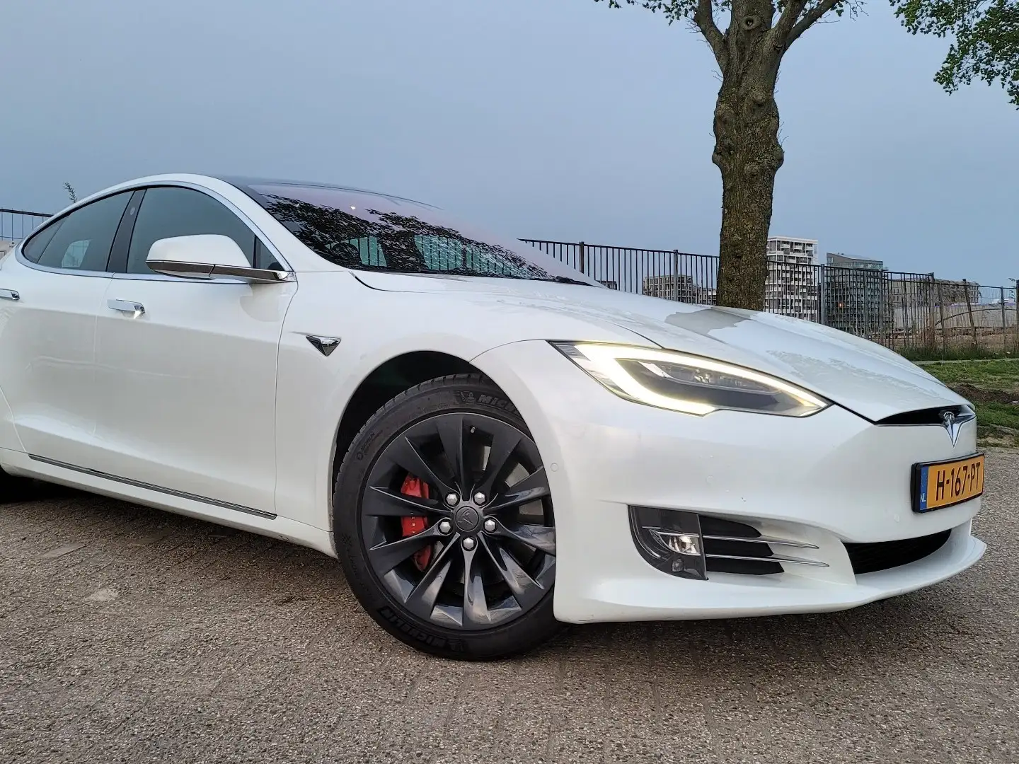 Tesla Model S LONG RANGE | HW 3 | CCS | MCU2 Fehér - 1