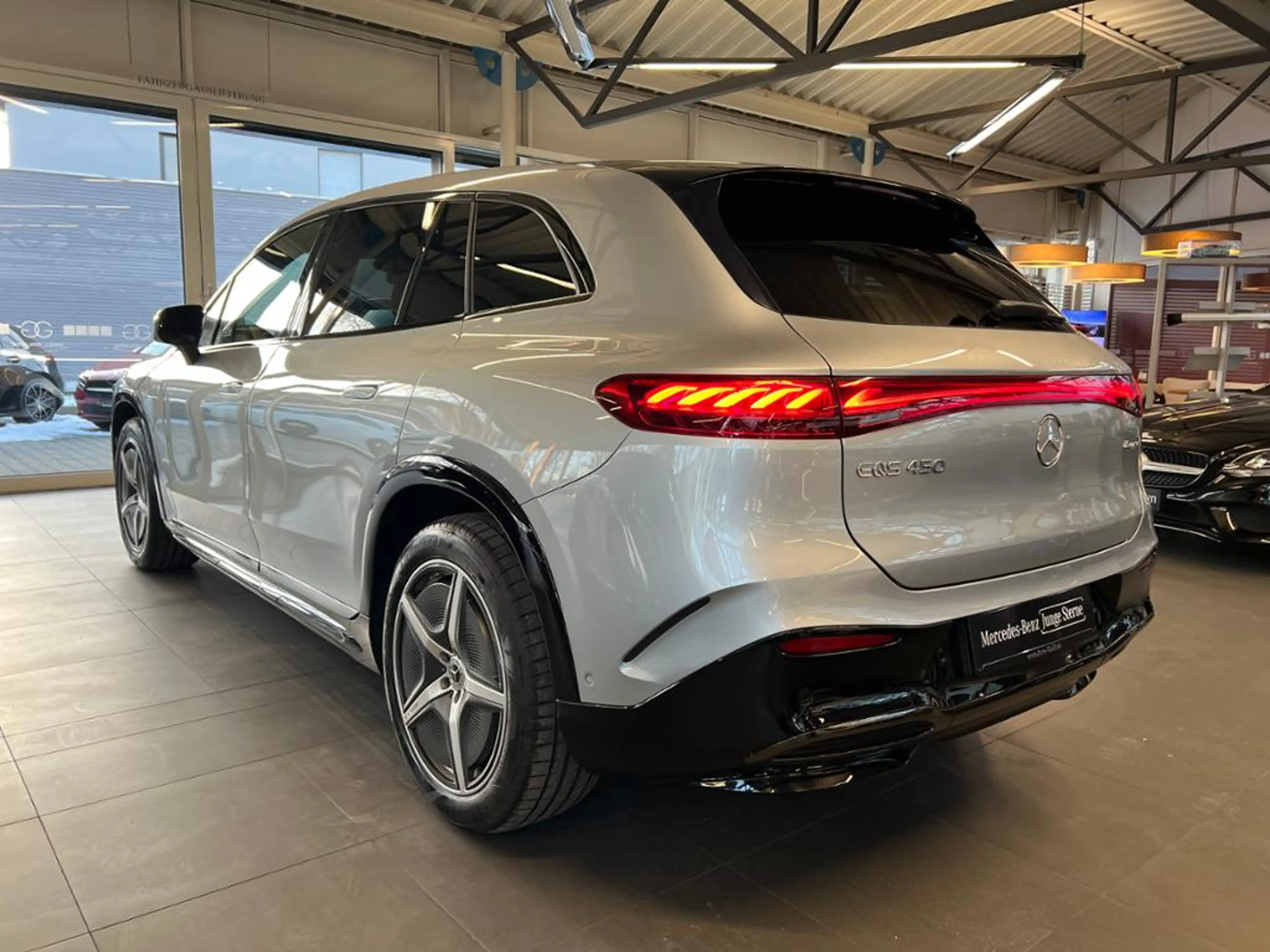 Mercedes-Benz EQS SUV 450 4M  AMG Night Premium Airmatic 360 — photo 7