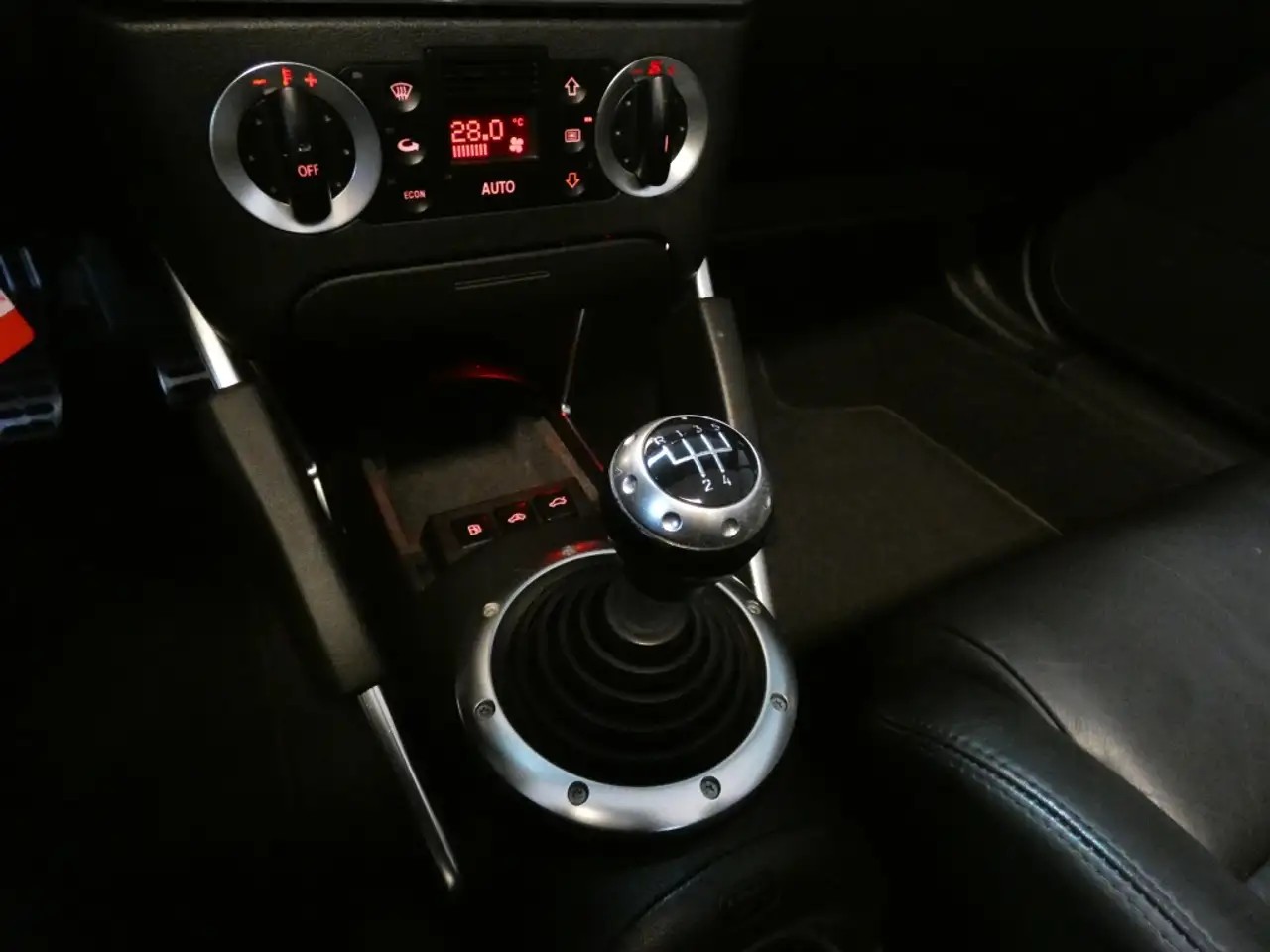 Audi TT Roadster 1.8 5V Turbo Nwe APK, foto 4