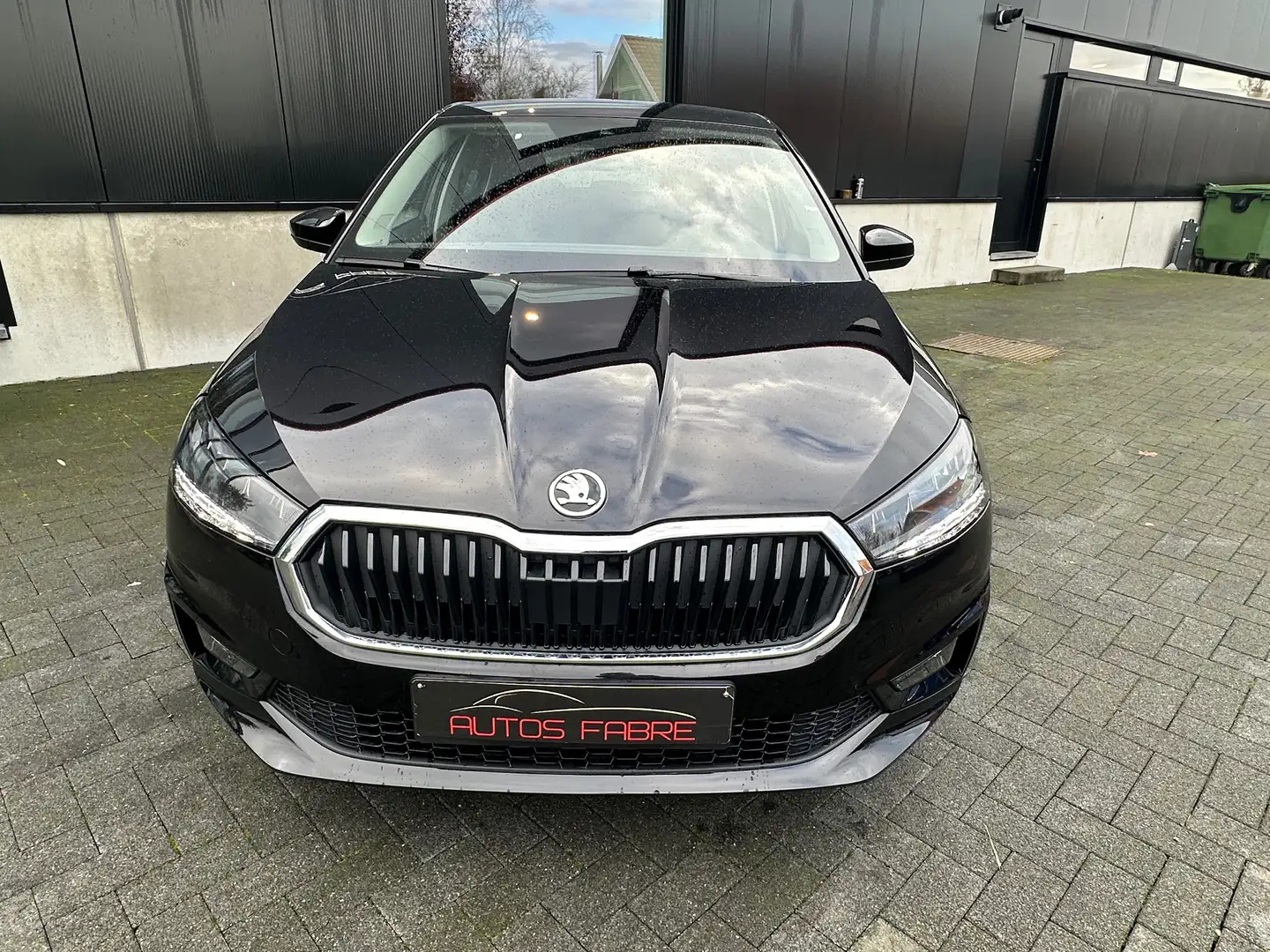 Skoda Fabia 1.0i DSG 130years Camera GPS Verw zetels NIEUW Nero - 2