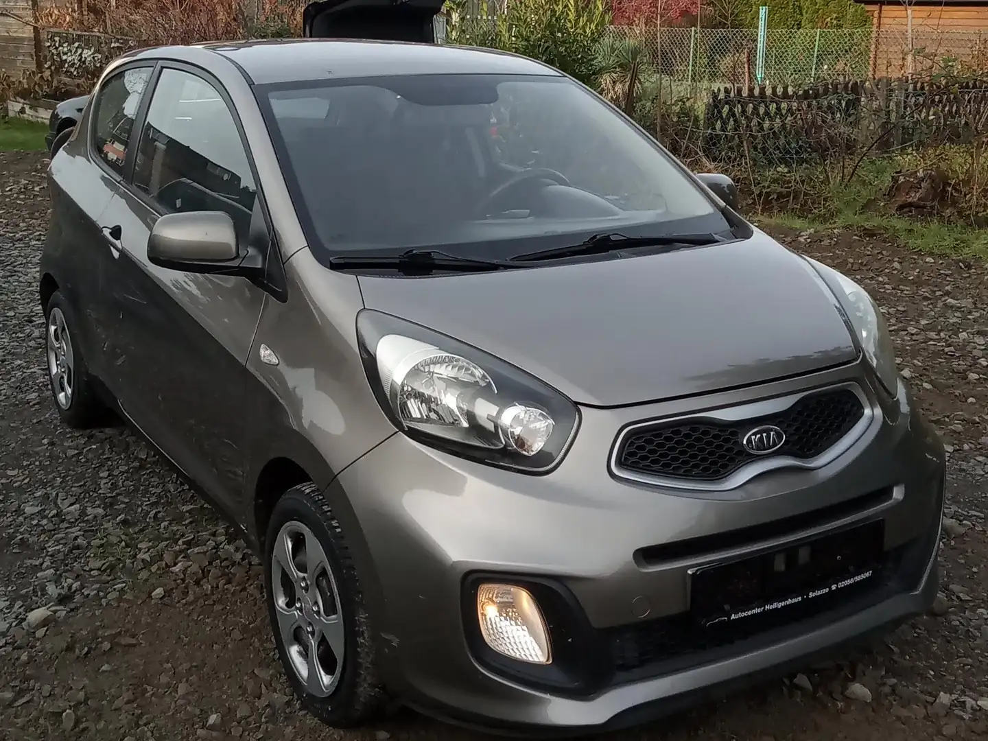 Kia Picanto Grau - 2