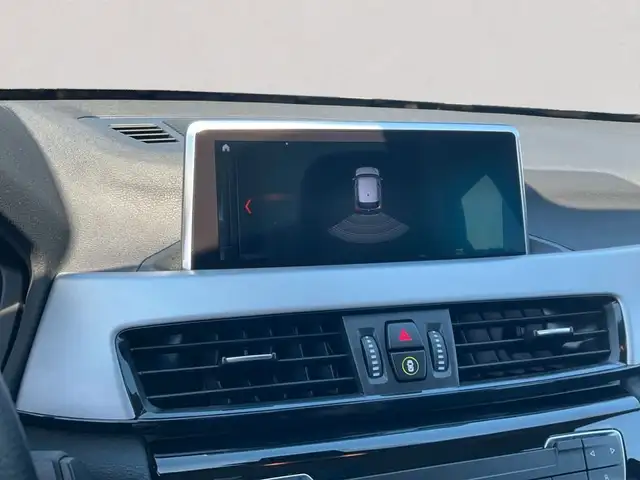 BMW X1 view 12