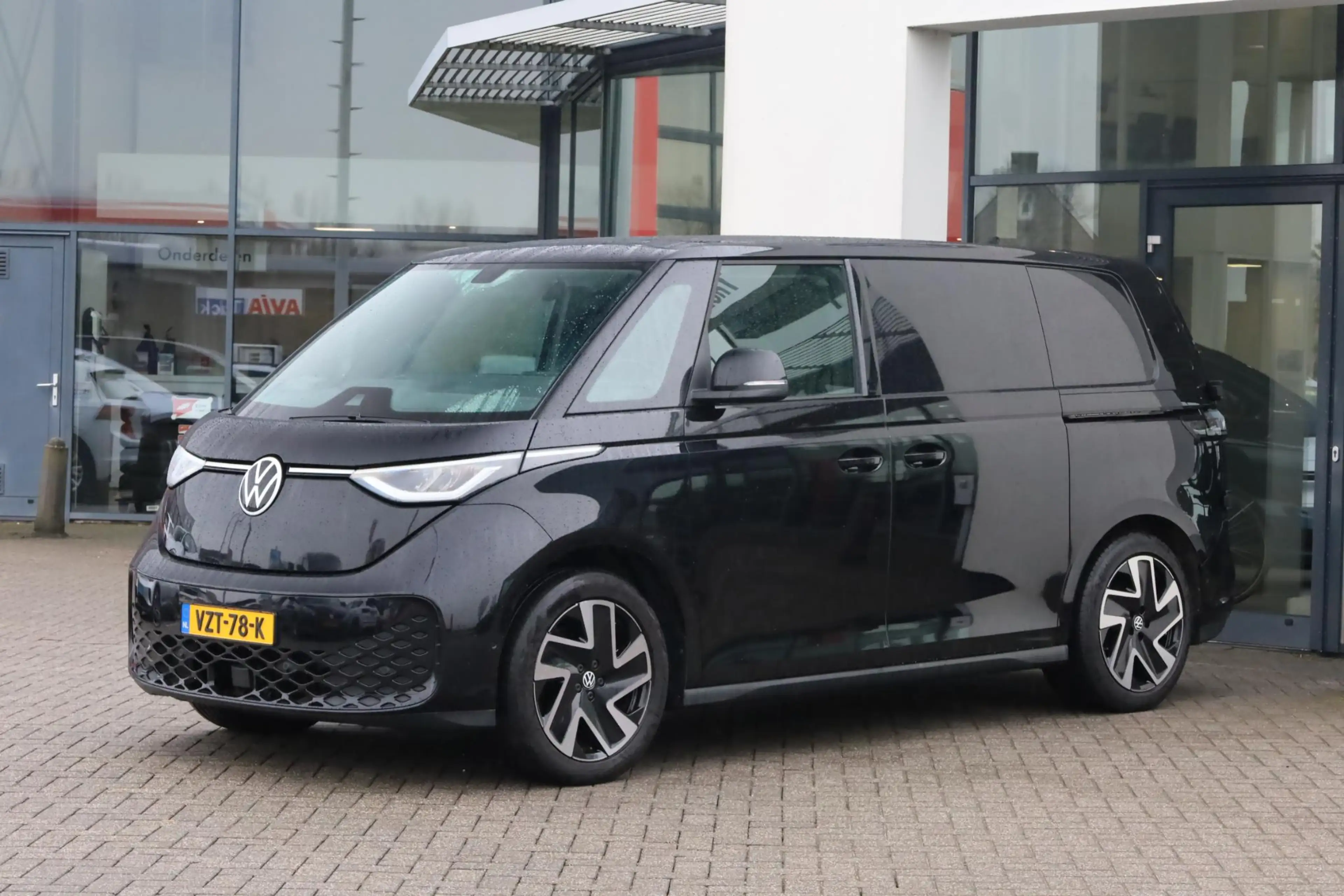 Volkswagen ID. Buzz Cargo 77 kWh 2 x schuifdeur trekhaak wegklapbaar led mat — photo 23