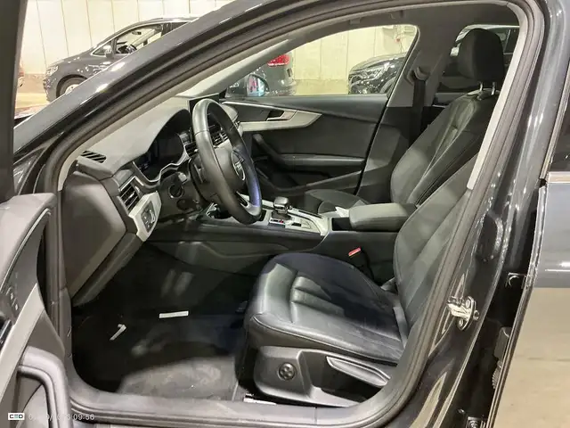 Audi A4 view 3