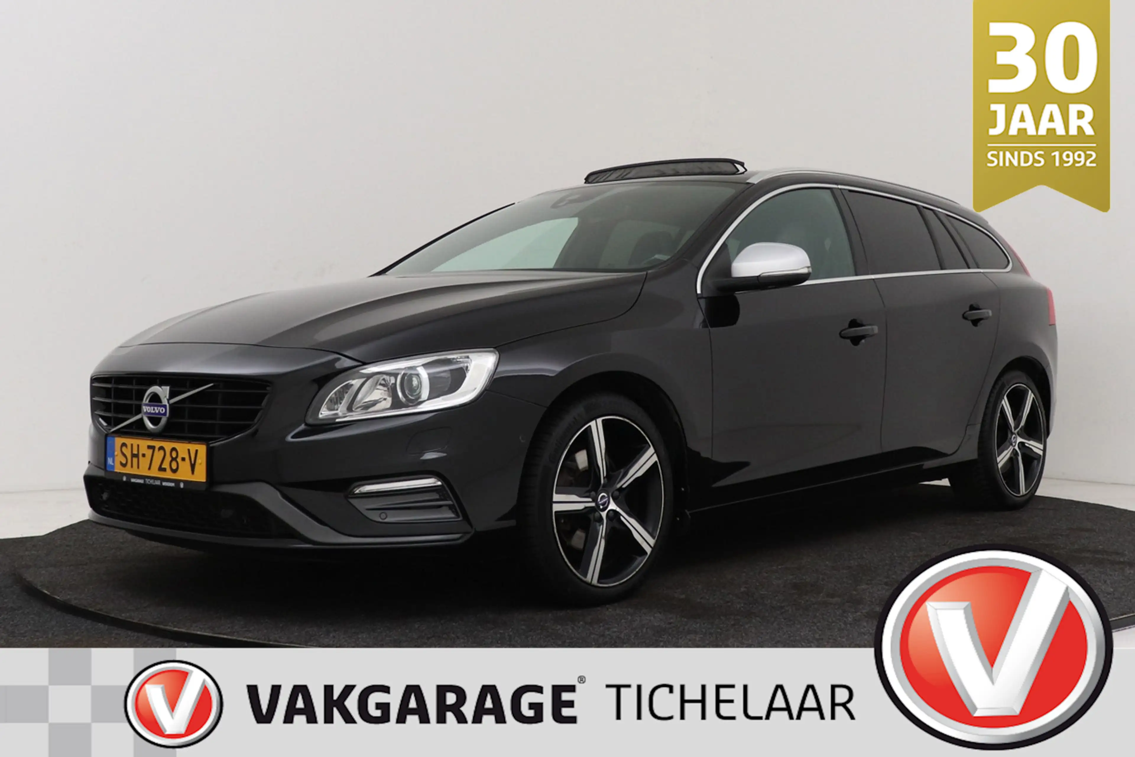 Volvo V60 2.0 T4 Business Sport R-Design | Trekhaak | Schuif