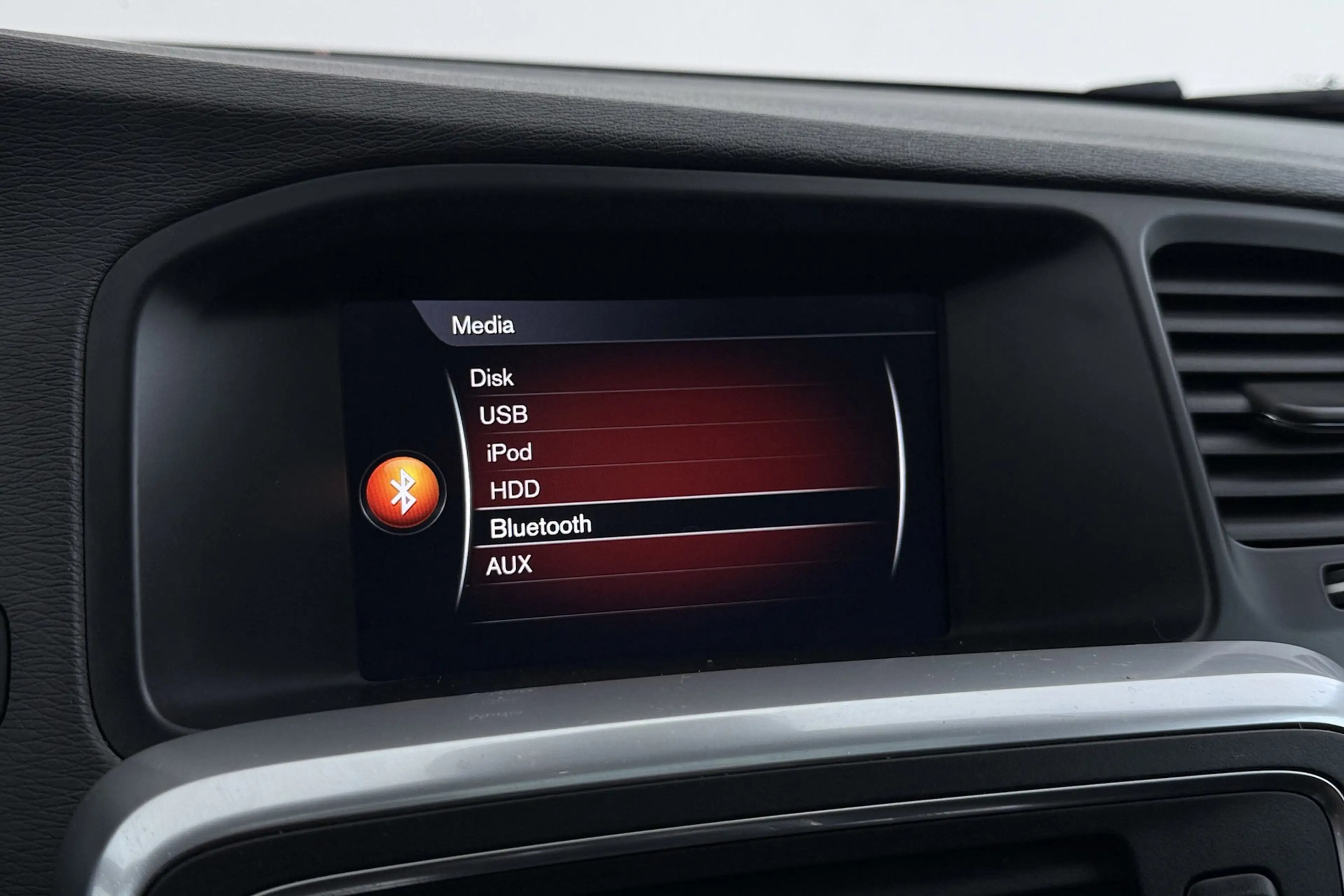 Volvo V60 2.0 T4 Business Sport R-Design | Trekhaak | Schuif — photo 25