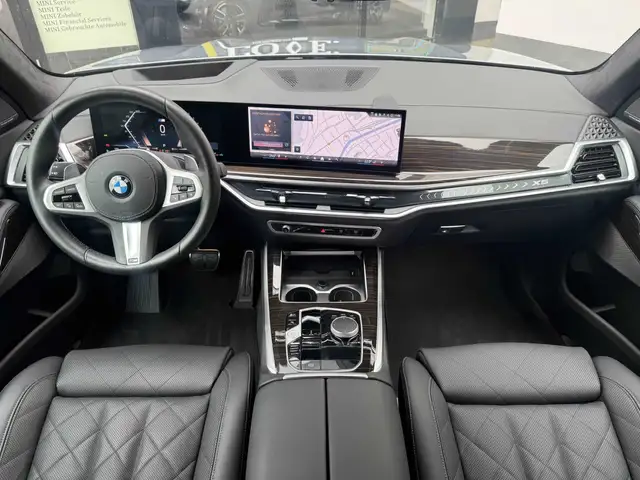 BMW X5 X5 view 3