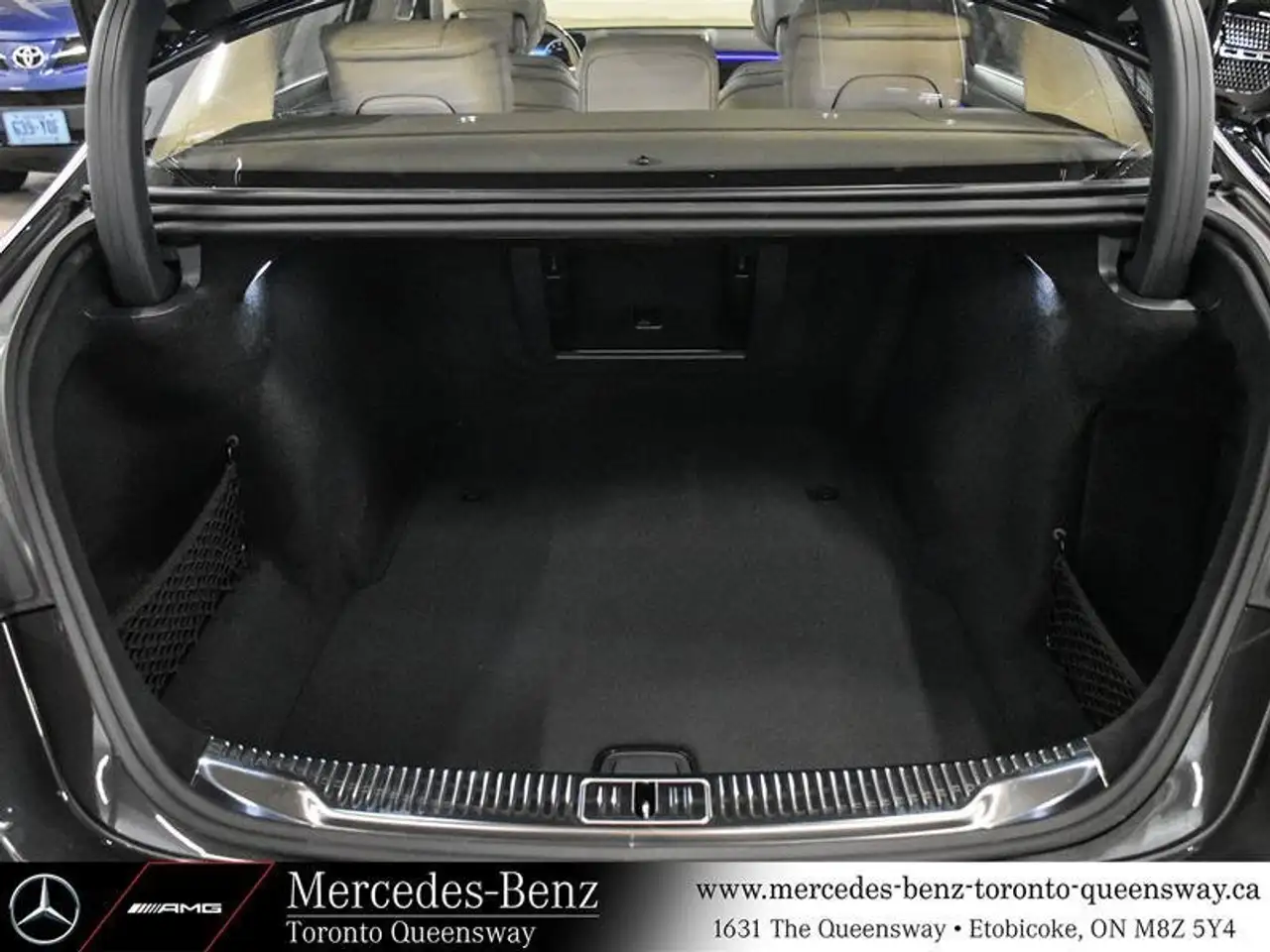 Mercedes-Benz S-Class photo Mercedes-Benz S-Class