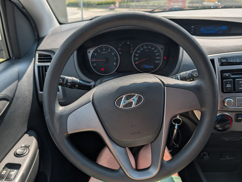 Hyundai i20 Trend Klima  Alu el. Fenster ZV 39655km ! — photo 14