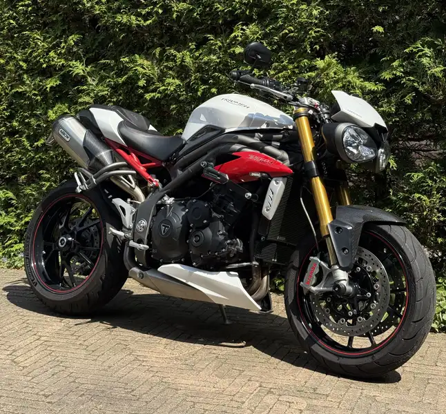 Triumph Speed Triple