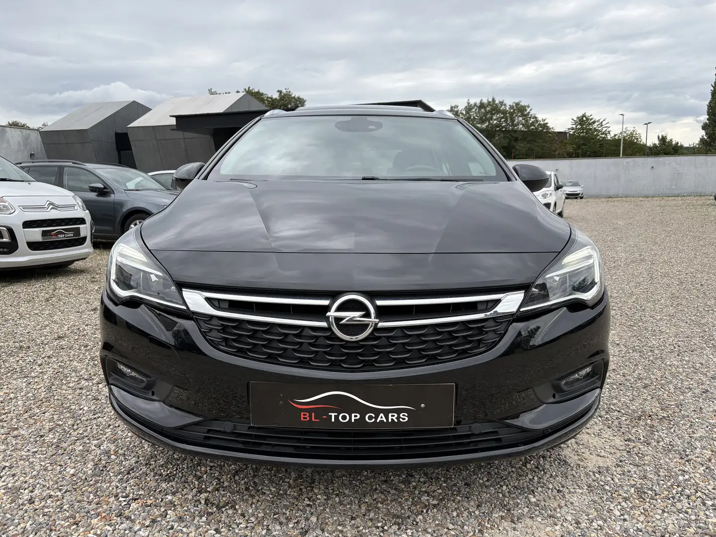 Opel Astra Sports Tourer 1.6 CDTi BiTurbo Dynamic S/S Noir - 2