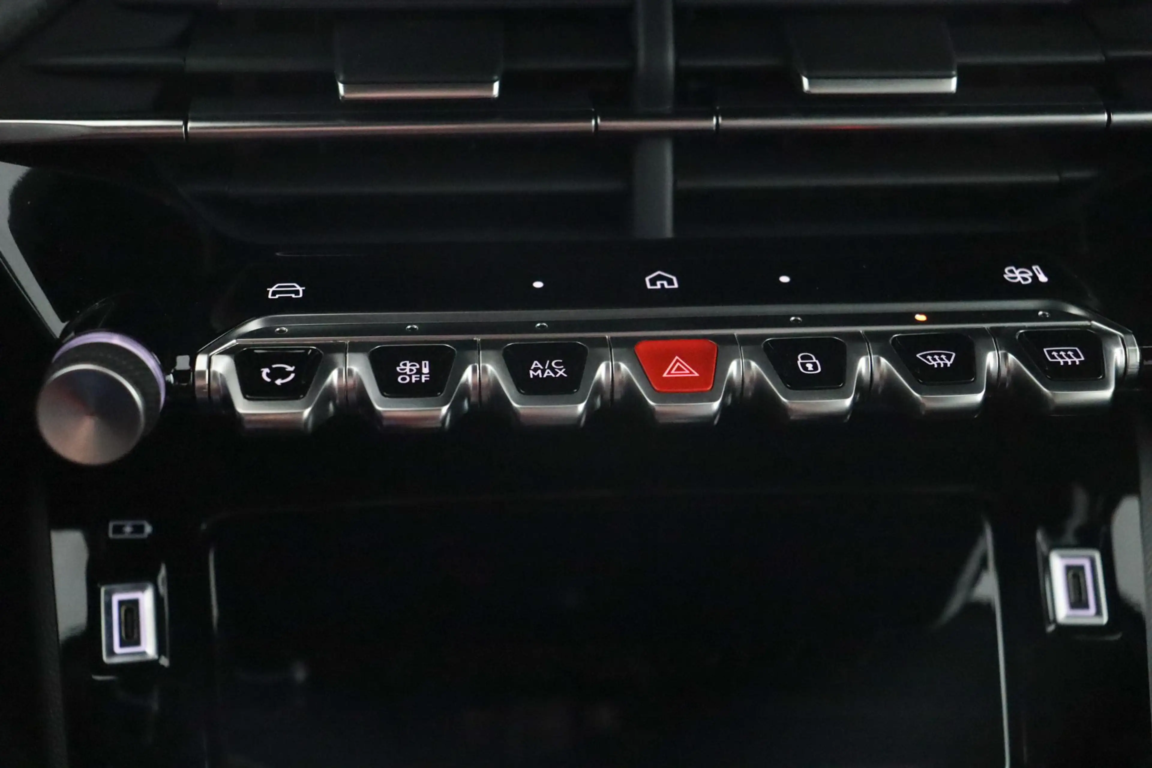 Peugeot e-2008 EV Allure Avantage 54 kWh | 406 km WLTP | Navigati — photo 8