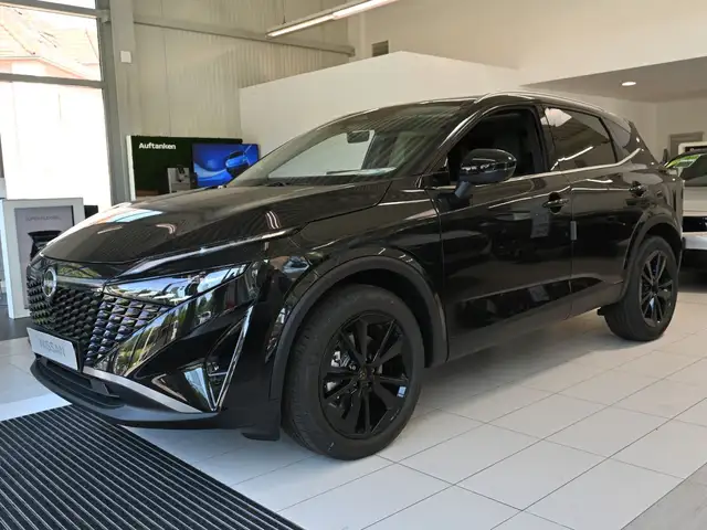 Nissan Qashqai view 2