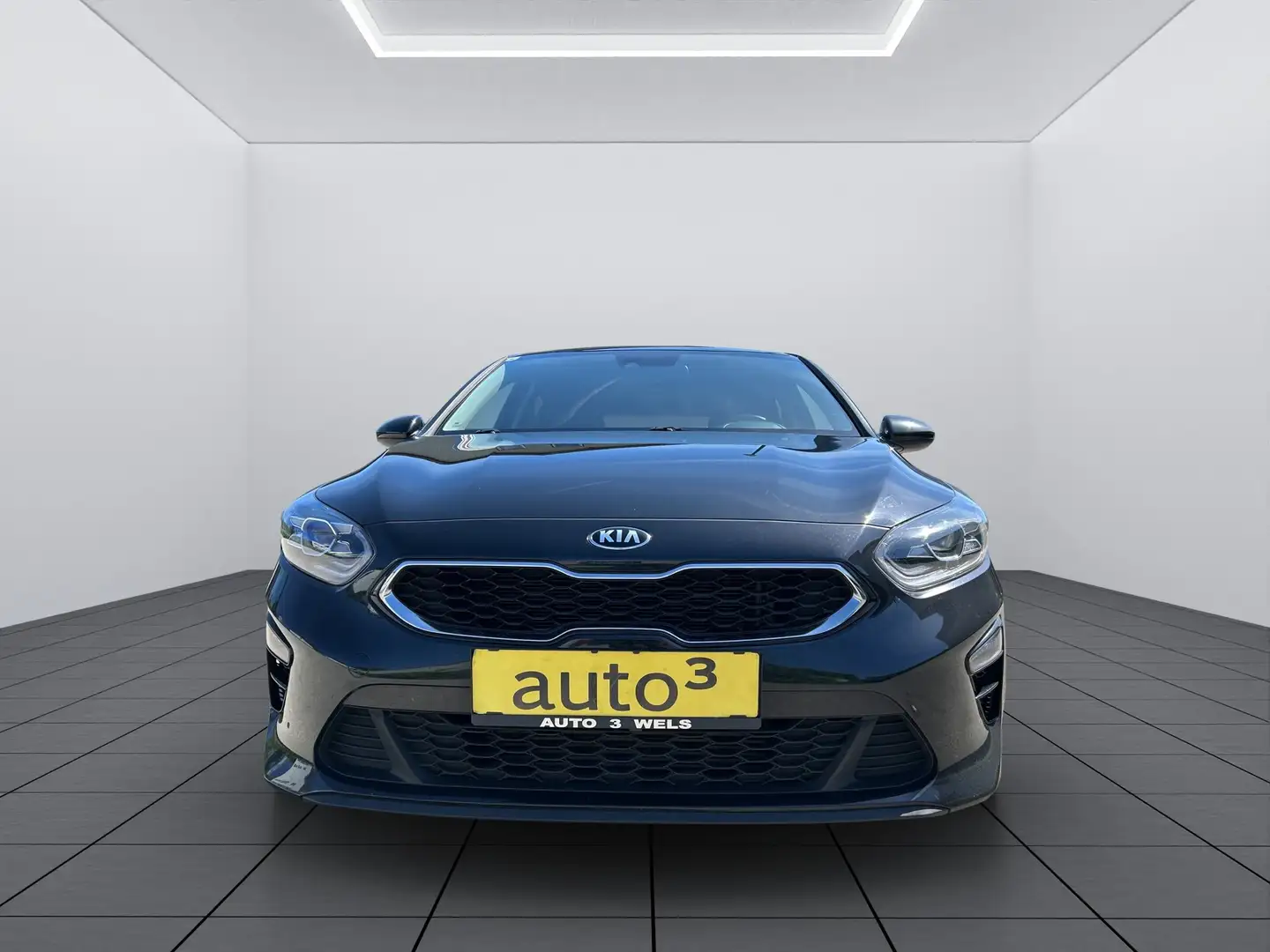 Kia Ceed / cee'd 1,6 CRDi ISG Silber DCT Noir - 2