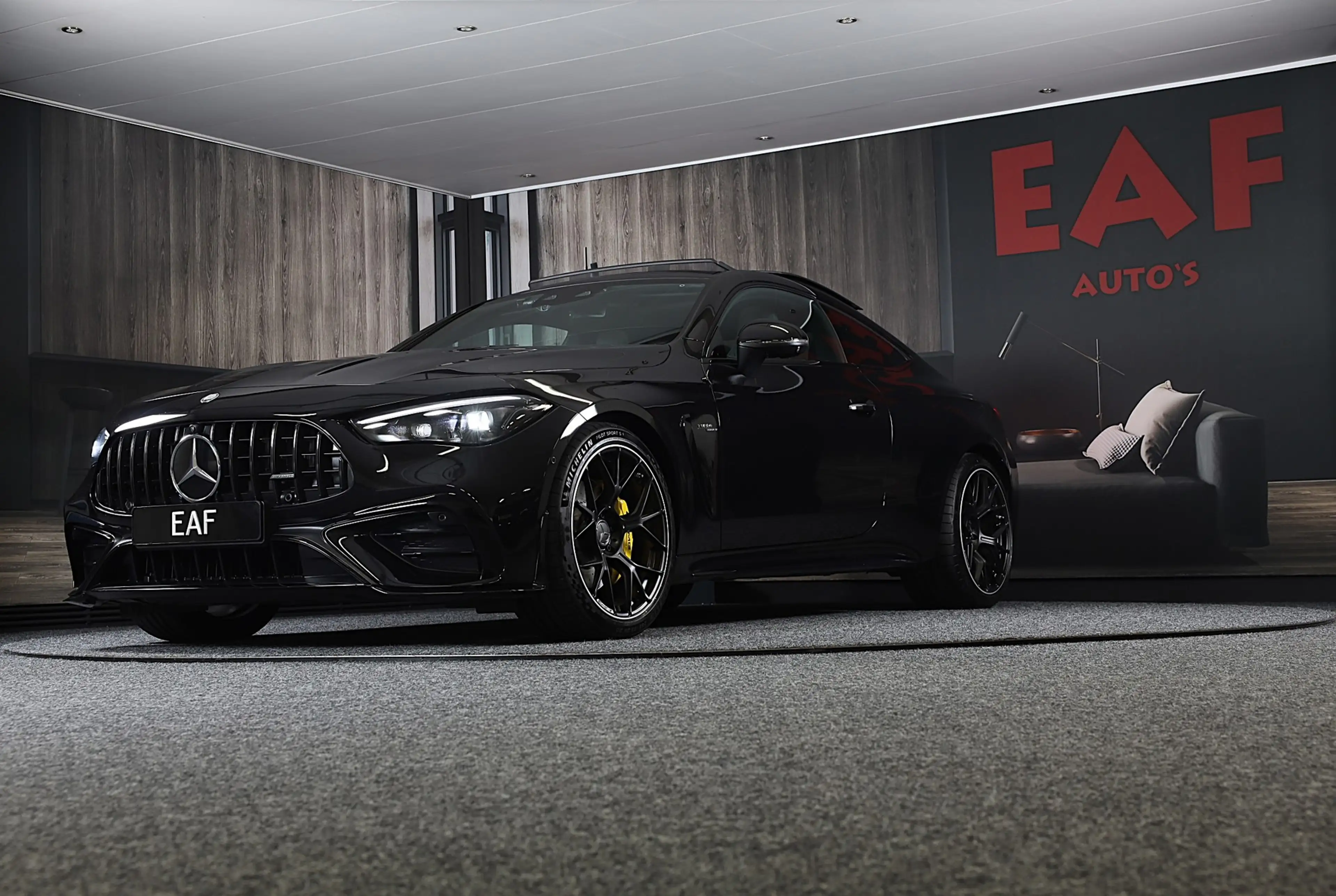 Mercedes-Benz CLE 53 AMG Coupé 4MATIC+ / Performance Zetels / Carbon / Head — photo 4