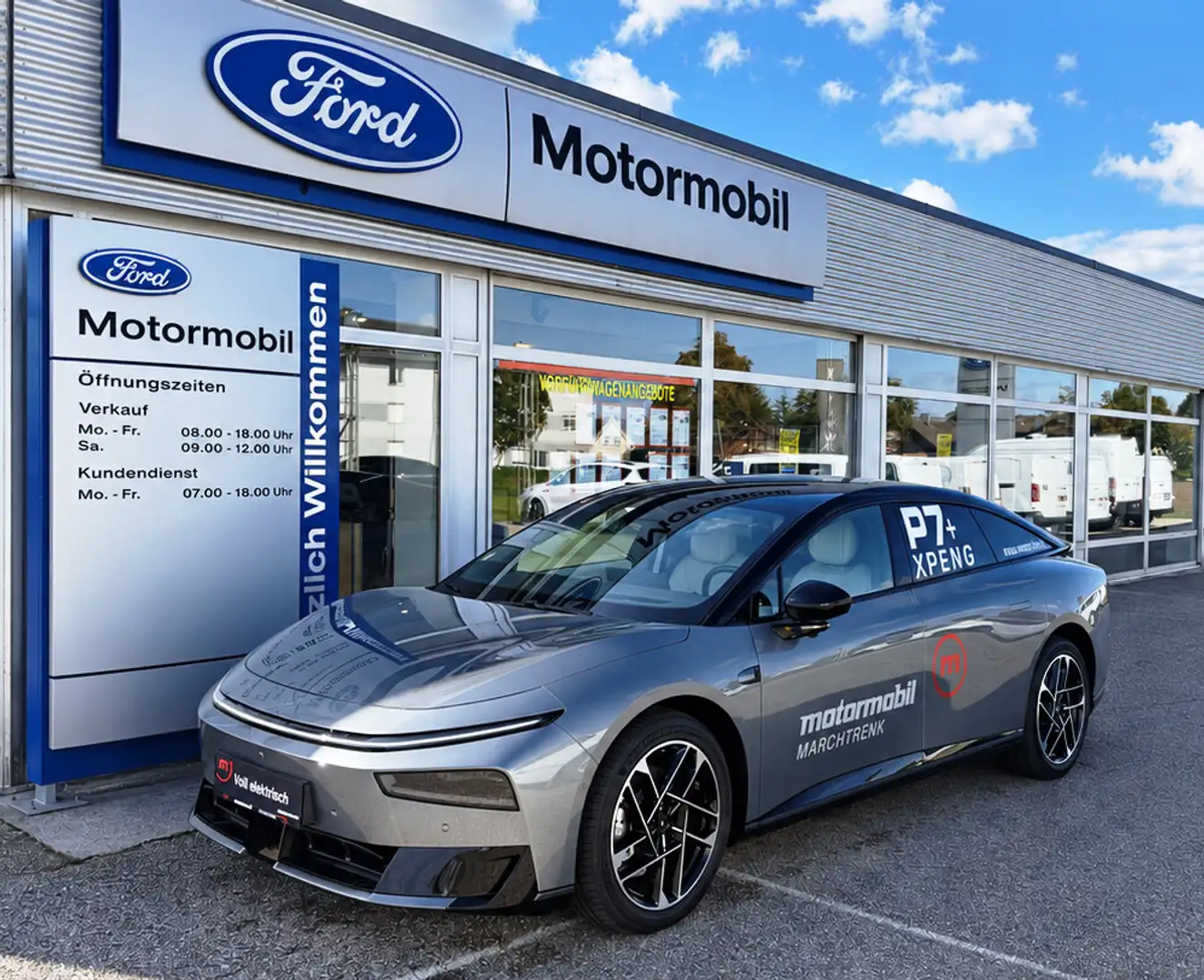 Xpeng P7 + Long Range 74,9kWh RWD Grau - 1