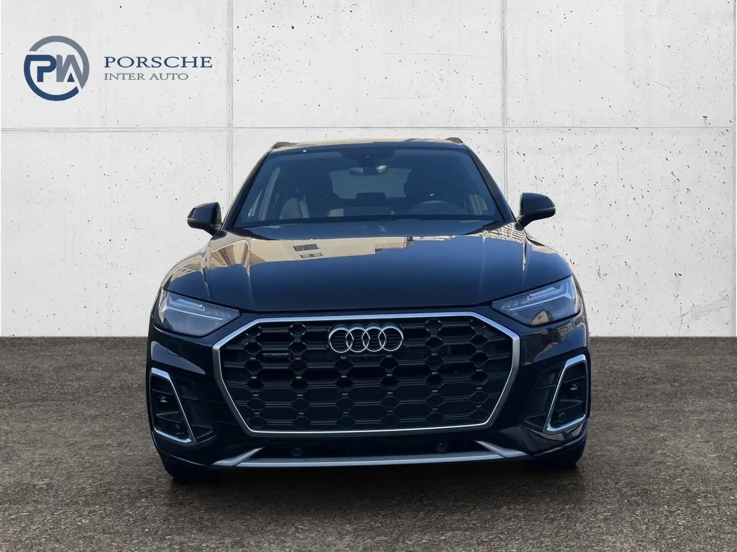 Audi Q5 50 TFSI e quattro S line Schwarz - 2