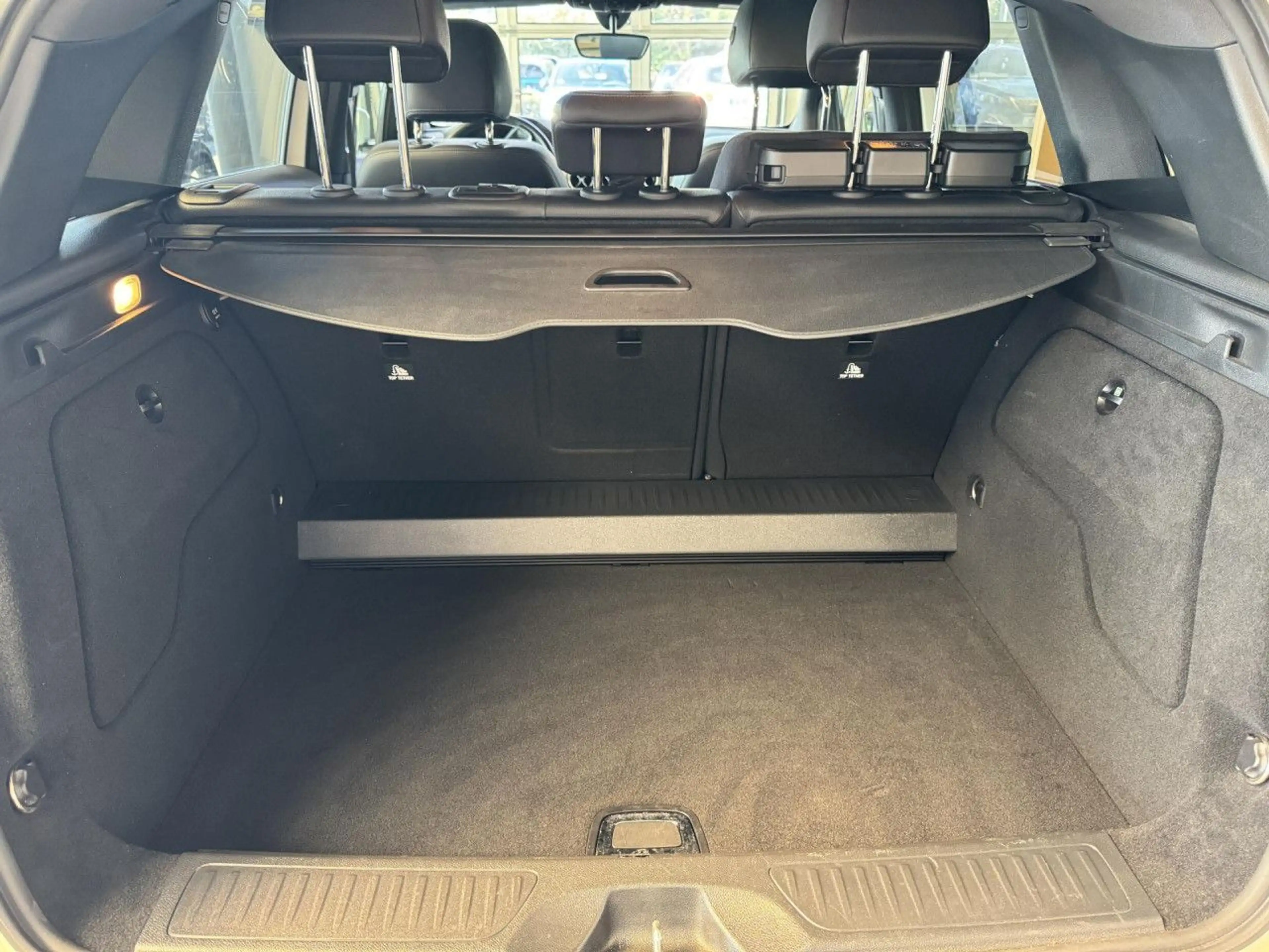 Mercedes-Benz B 180 7G-DCT Urban, Kamera, Pano, PDC! Bluetooth — photo 10