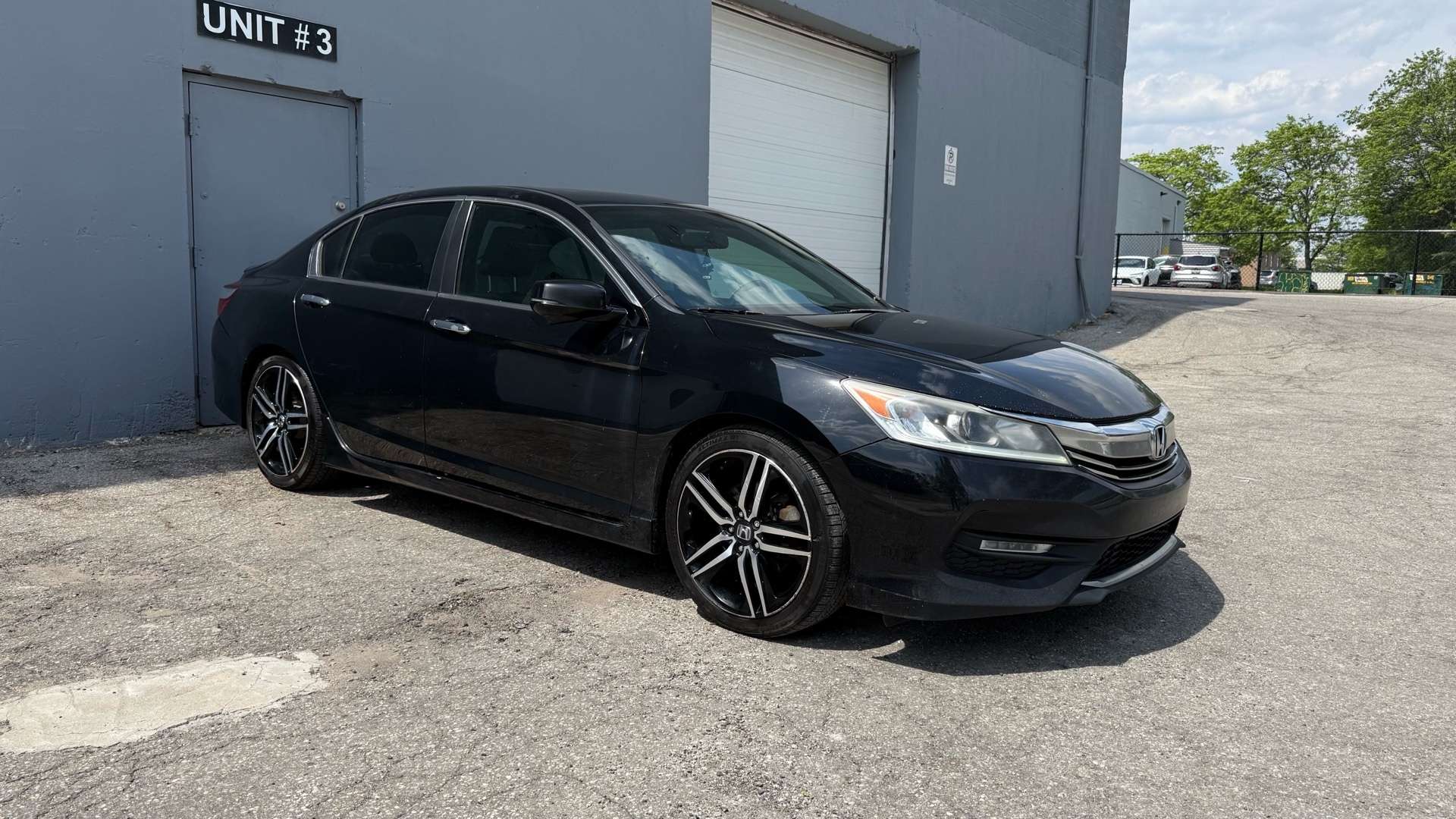 2017 Honda Accord 4dr I4 CVT Sport — снимка 1