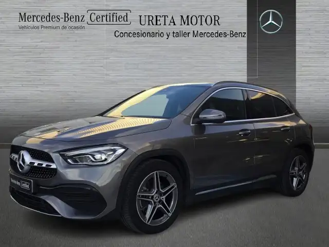 Mercedes-Benz GLA 200 200d 8G-DCT