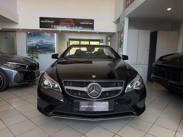 Mercedes-Benz E-Class view 4