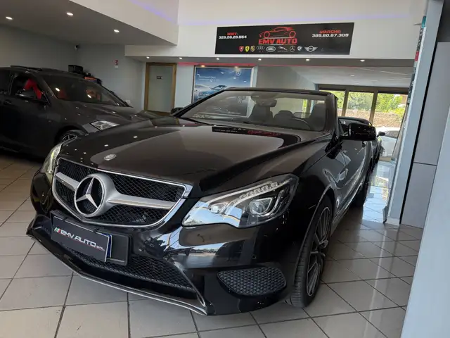 Mercedes-Benz E-Class view 3