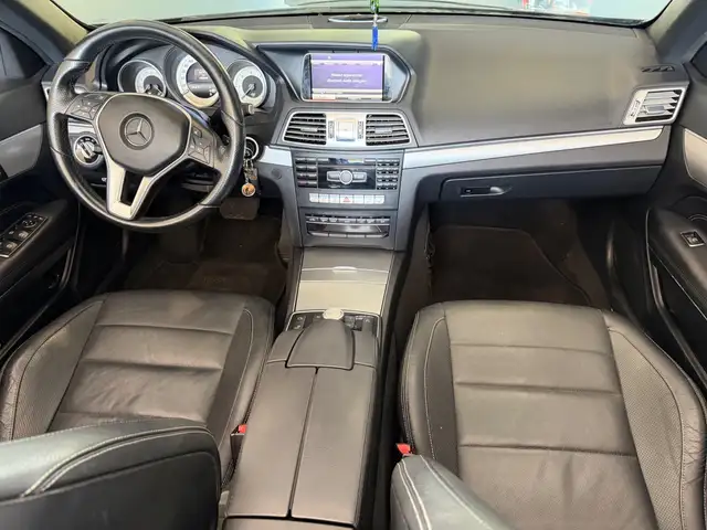 Mercedes-Benz E-Class view 9