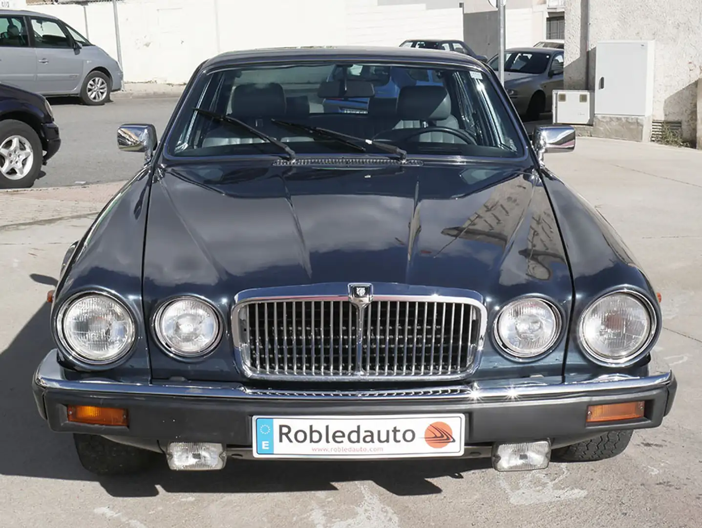 Jaguar XJ XJ12 Sovereign HE Azul - 2