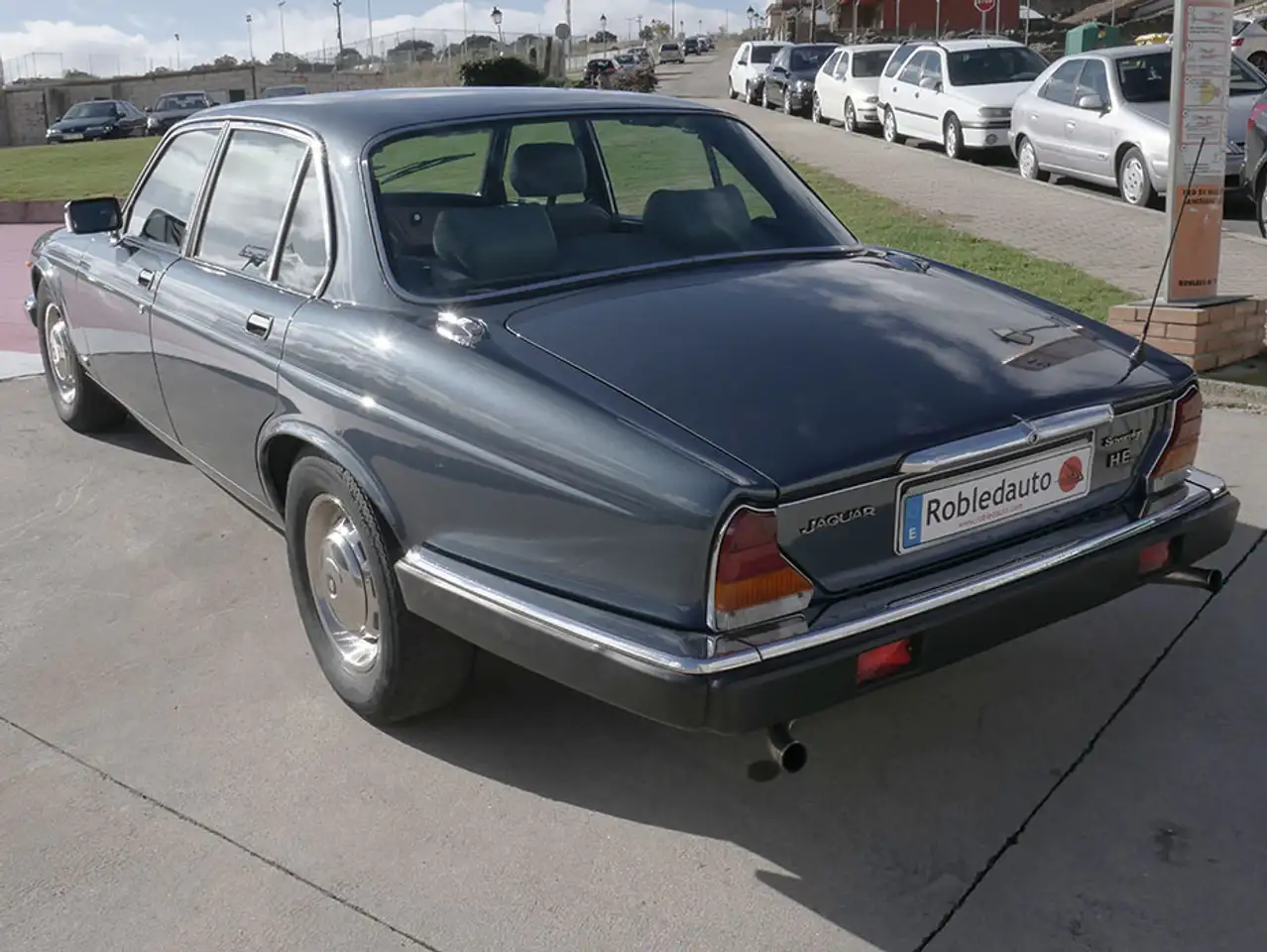 Jaguar XJ12 Sovereign HE, foto 7