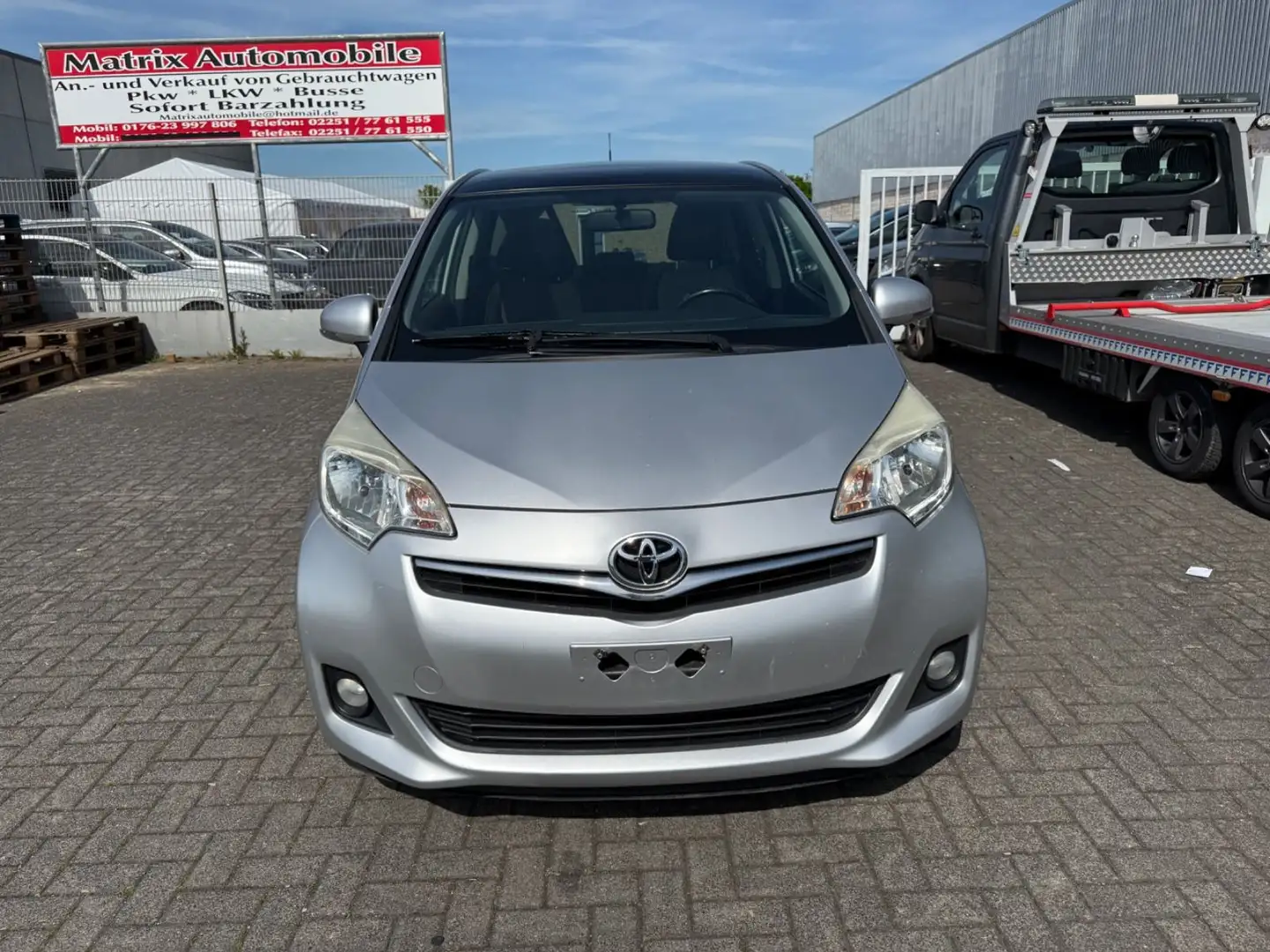 Toyota Verso-S 1,4-l-D-4D Comfort.Klima,pano,tüv Argintiu - 2