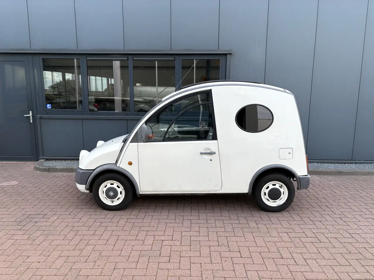 Nissan Cargo S-CARGO 1.5 Automaat SCHUIFDAK, foto 3
