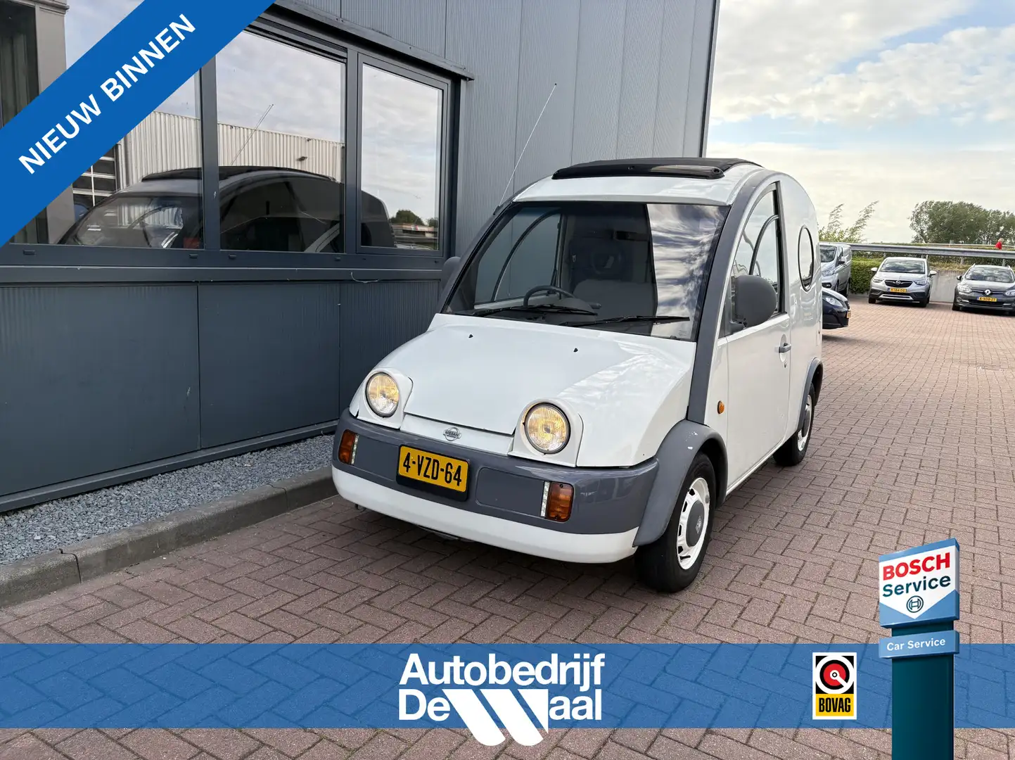 Nissan Cargo S-CARGO 1.5 Automaat SCHUIFDAK Weiß - 1