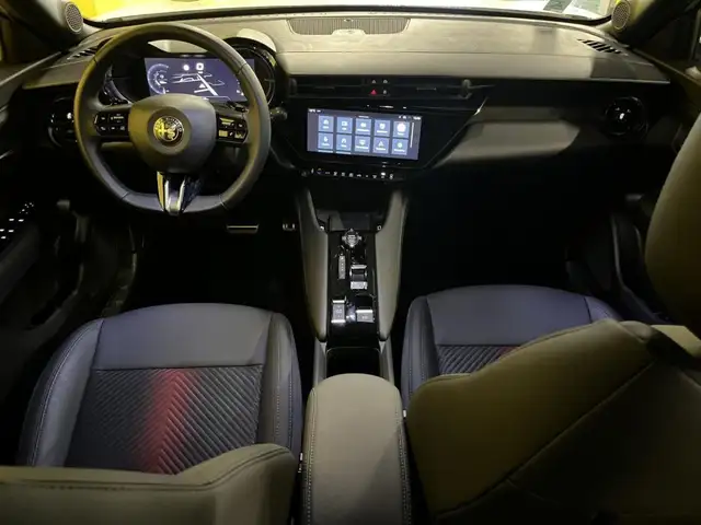 Alfa Romeo Junior view 22