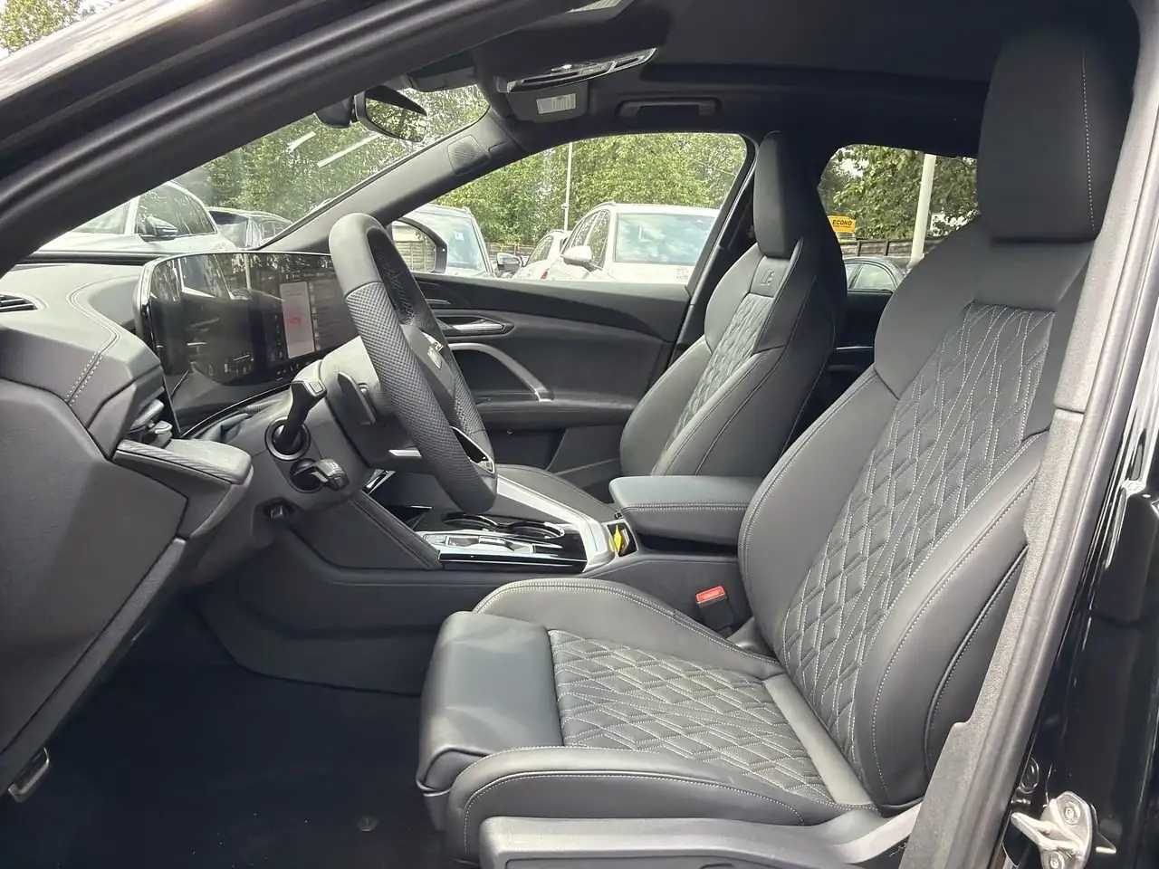 Audi SQ5 снимка Audi SQ5