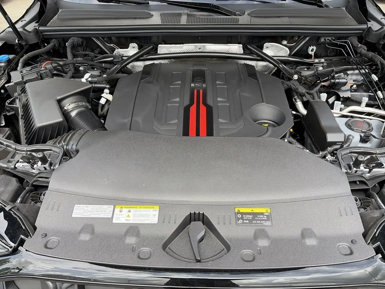 Audi SQ5 снимка Audi SQ5