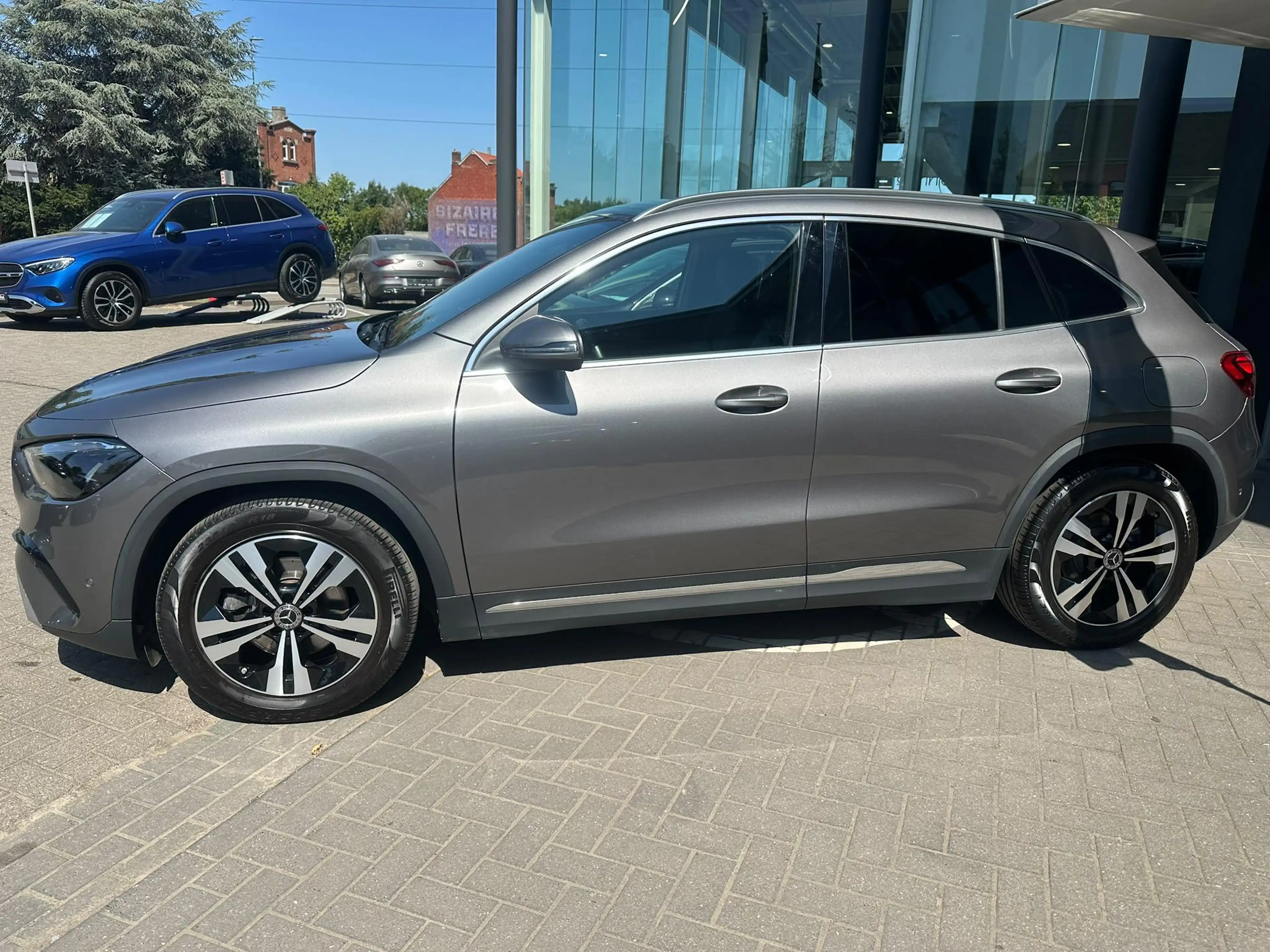 Mercedes-Benz GLA 180 GLA d Business Line — photo 2