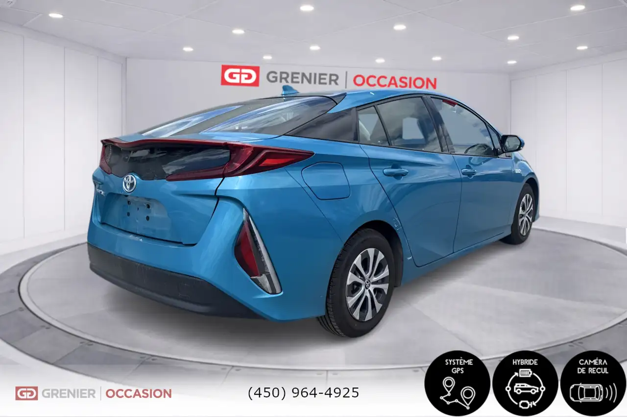 Toyota Prius Prime снимка Toyota Prius Prime