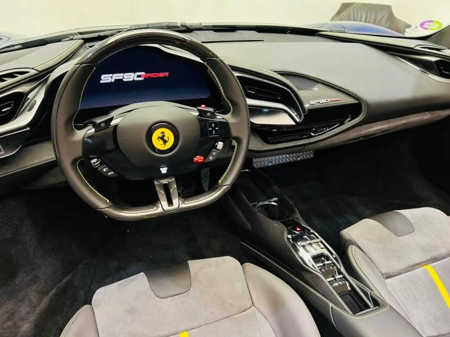 Ferrari SF90 Spider Hybride Blau - 2