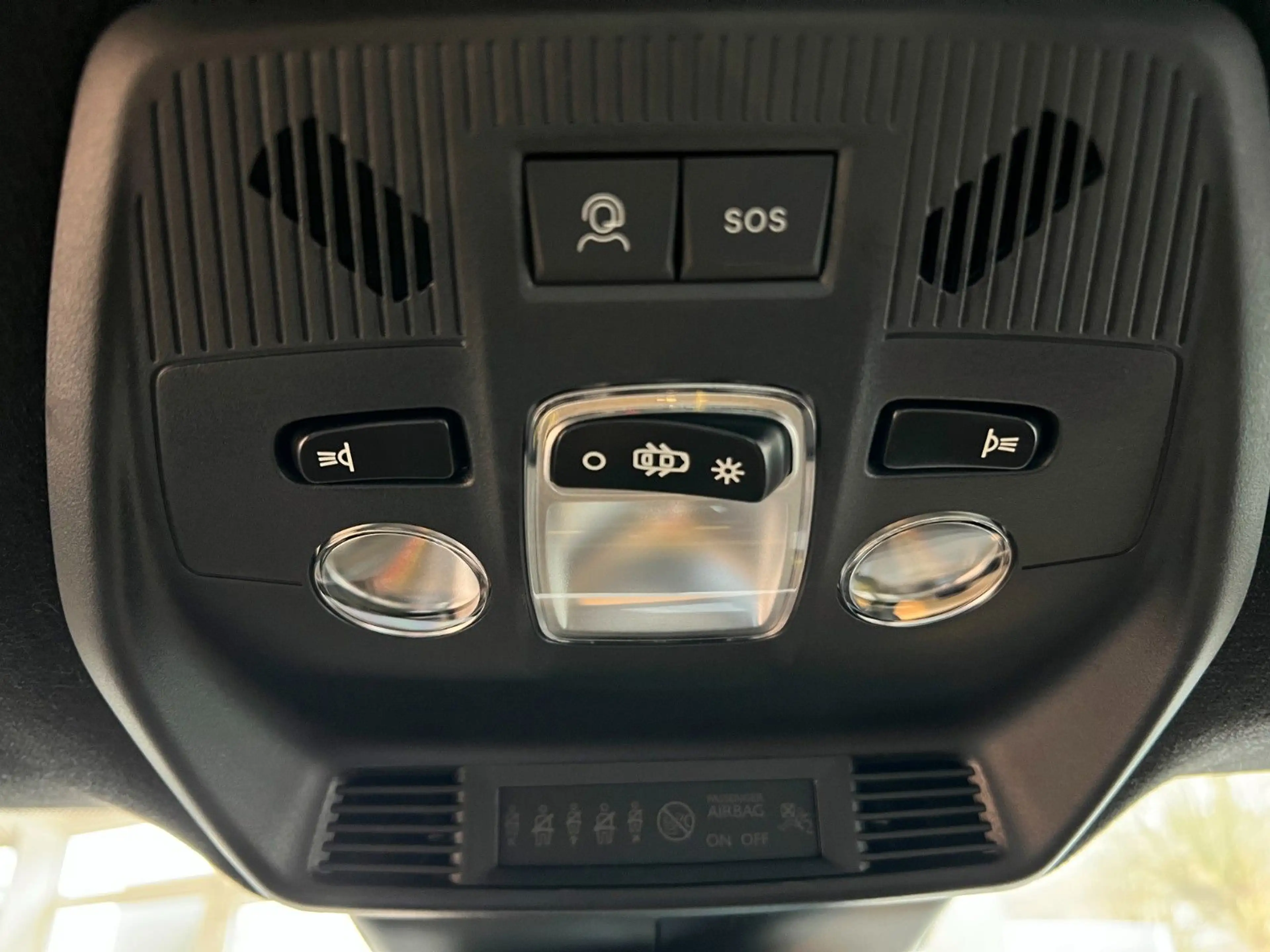 Fiat Grande Panda 1.2 Hybrid eDCT La Prima — photo 35