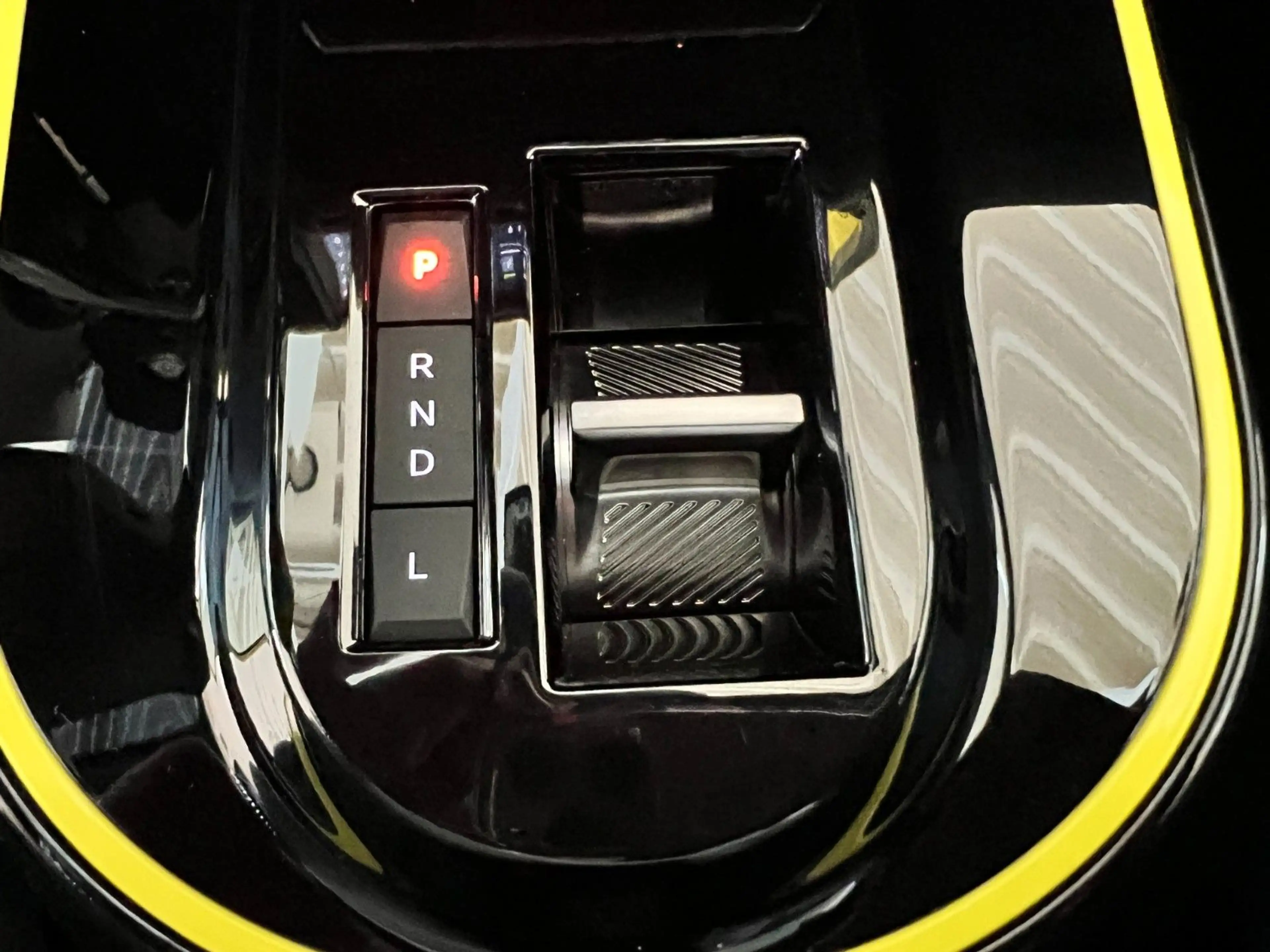 Fiat Grande Panda 1.2 Hybrid eDCT La Prima — photo 27