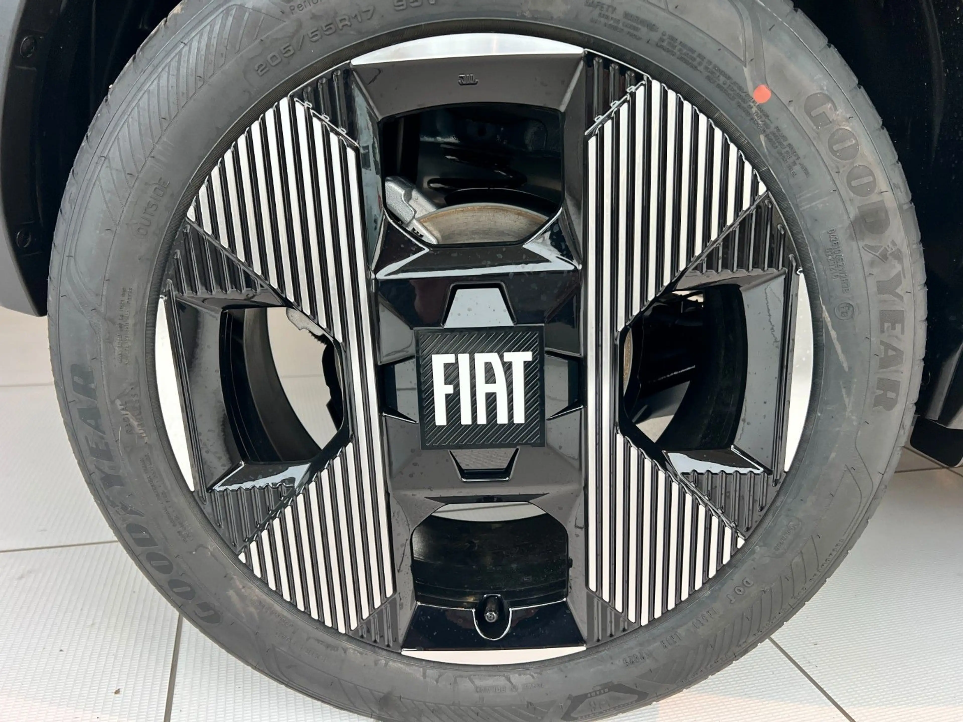 Fiat Grande Panda 1.2 Hybrid eDCT La Prima — photo 36